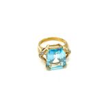 9ct gold diamond and gem stone ring 8.1g