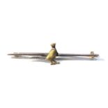 18ct gold and platinum pheasant bar brooch 3.8g