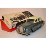 DAMAGED - Bandai Baby "Rolls-Royce Silver Cloud Sedan"