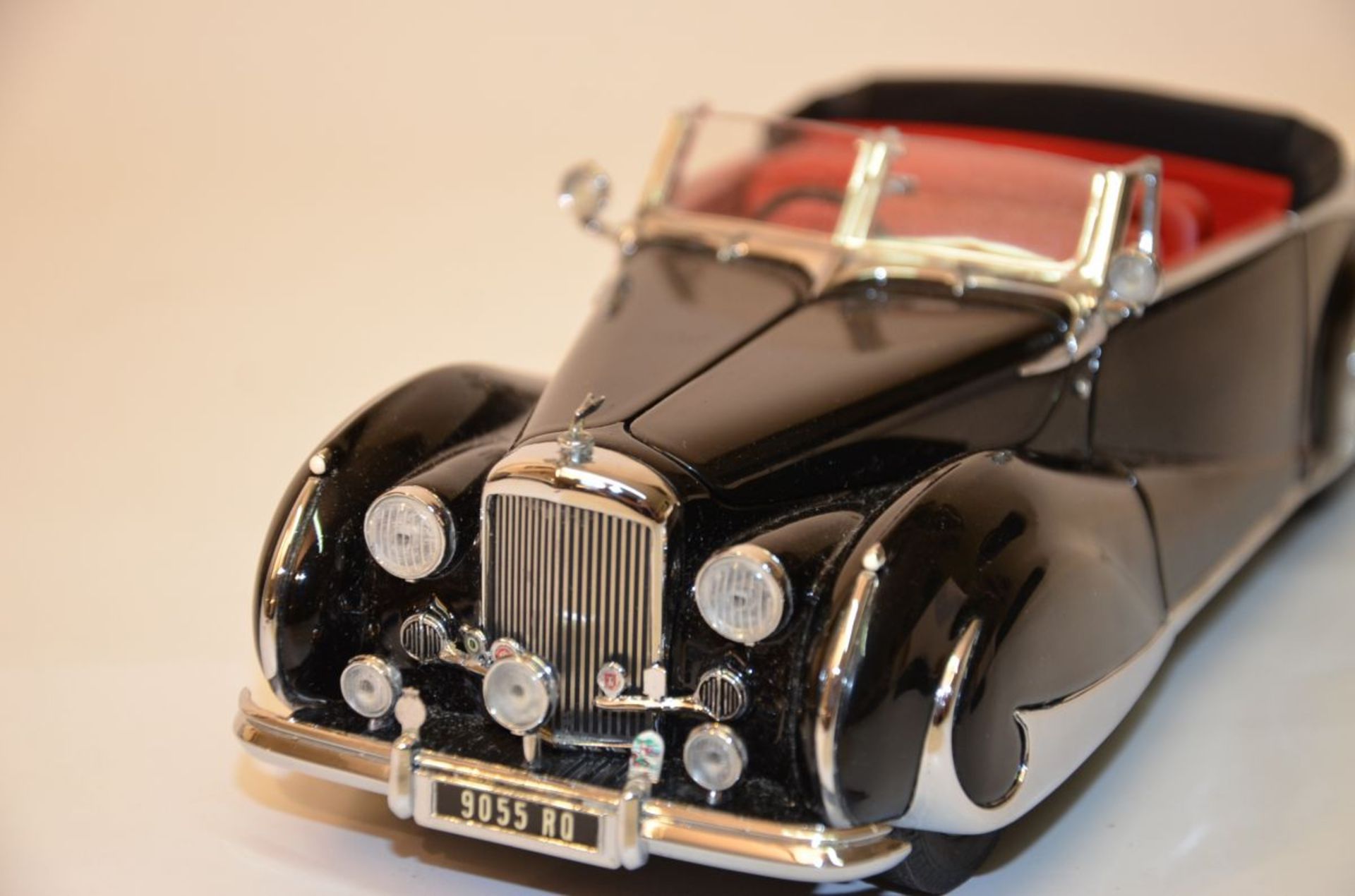 Minor problems - Franklin Mint "1947 Bentley" - Bild 2 aus 4