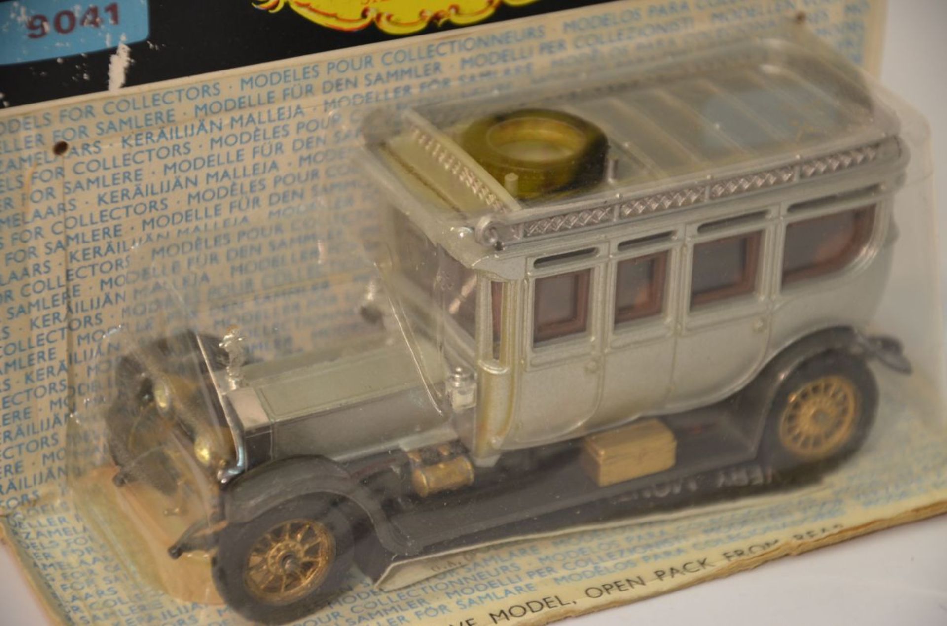 Corgi "1912 Rolls-Royce Silver Ghost" 1/43 scale, diecast - Bild 2 aus 3