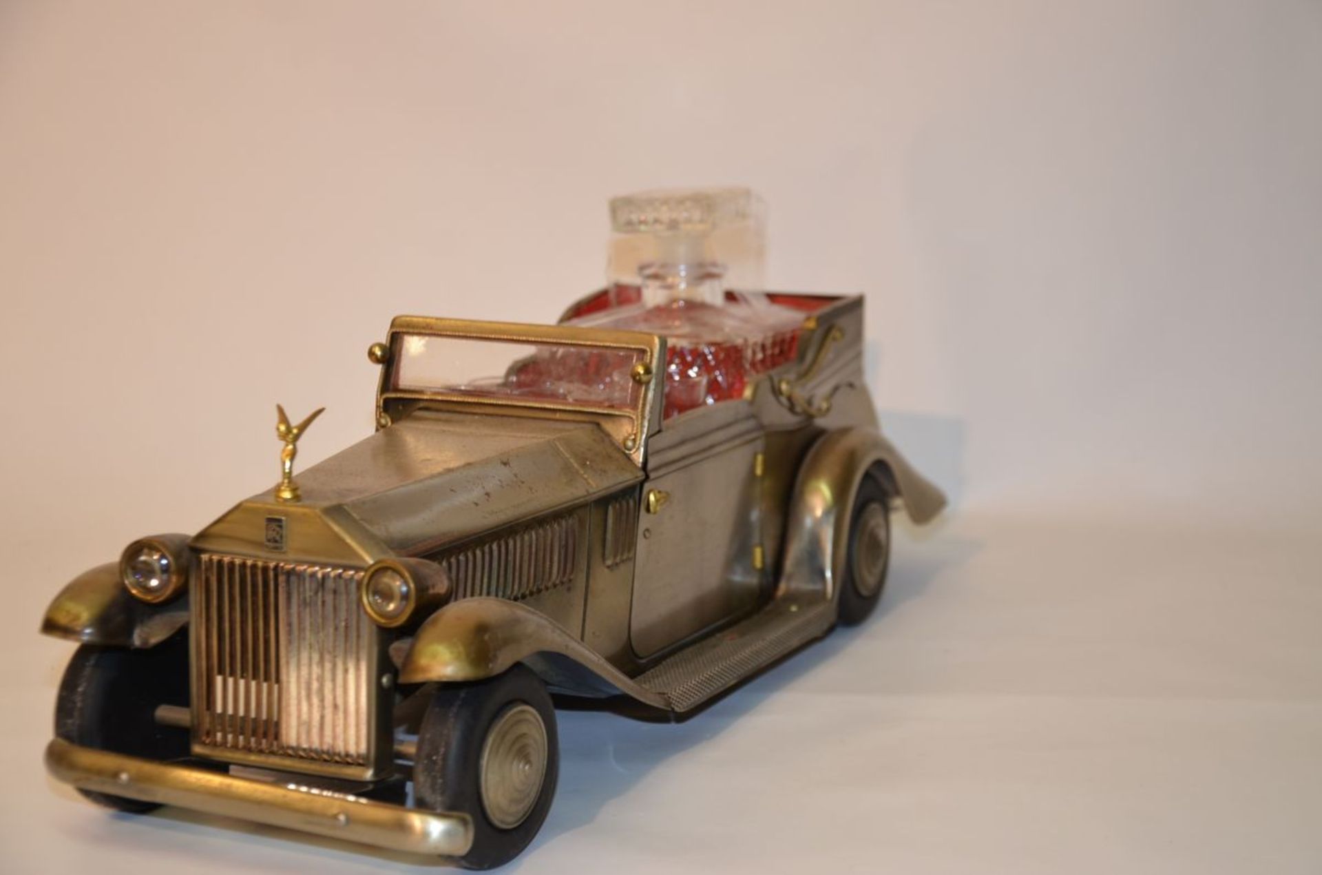 Rolls Royce Music Box Decanter - missing Music Box - Image 2 of 4