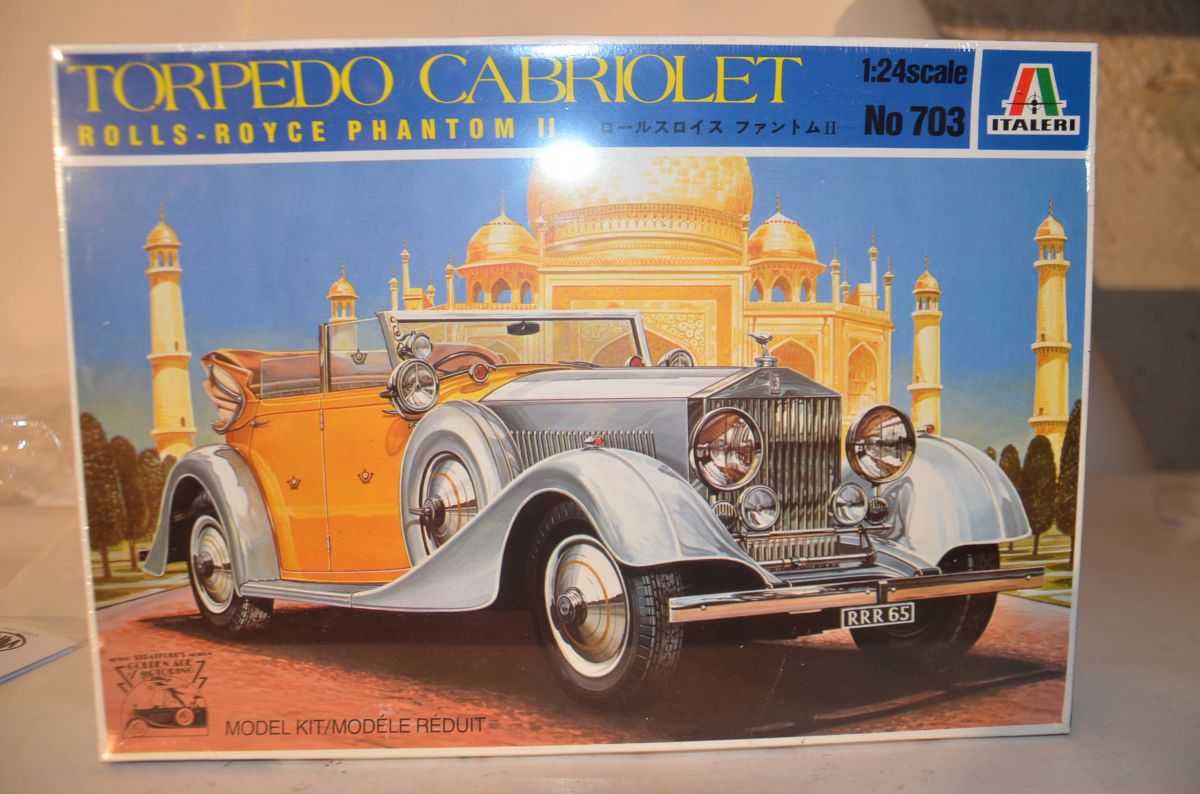 "1/24 Rolls-Royce Phantom ll Torpedo Cabriolet" model kit - Image 2 of 2