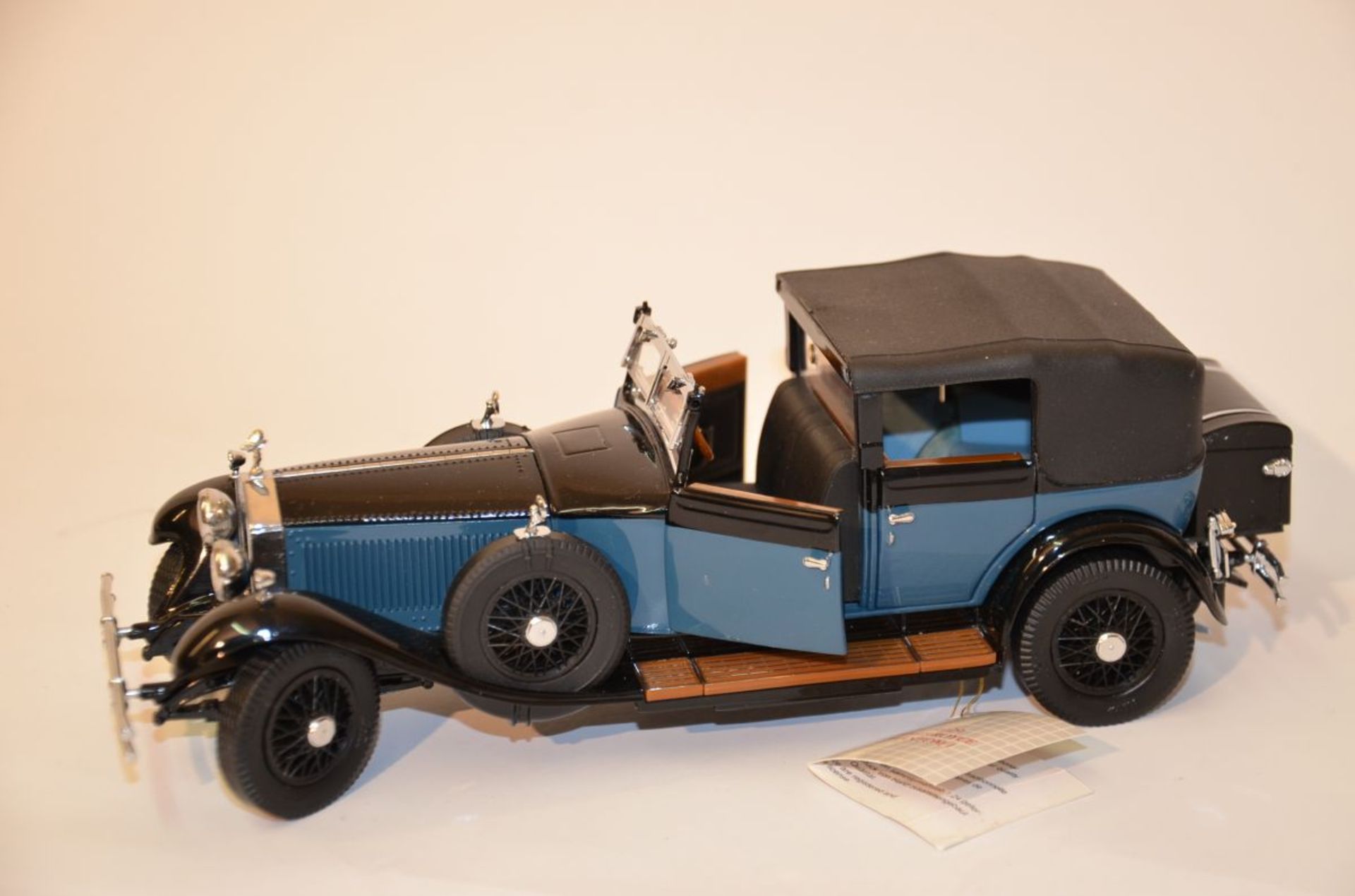 Franklin Mint "1929 Rolls-Royce Phantom l" - Image 2 of 5