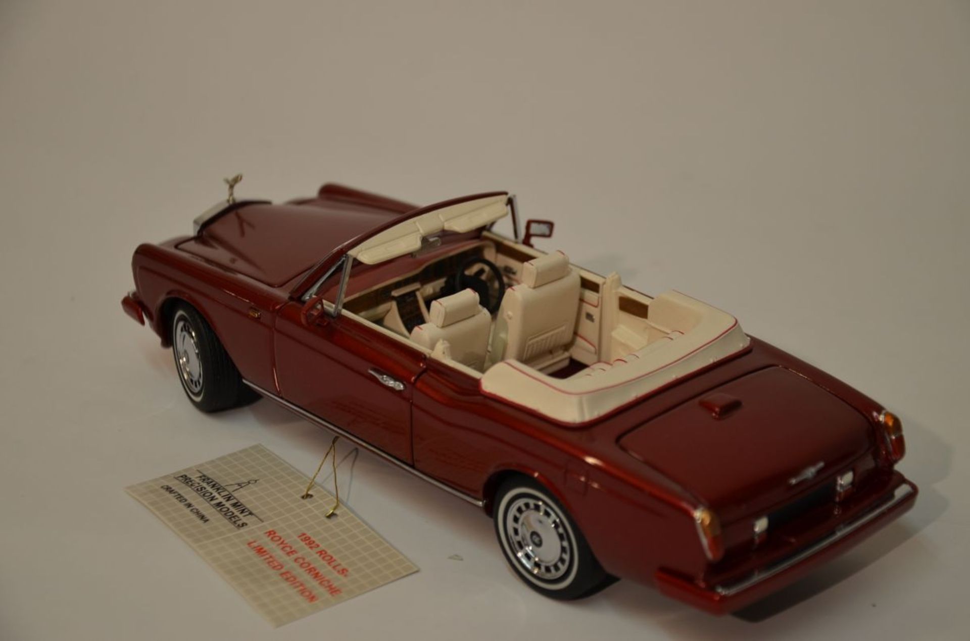 Franklin Mint "1992 Rolls-Royce Corniche limited edition" - Image 4 of 5