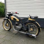 1935 Csepel Classic Motorcycle 1935 Csepel Classic one cylinder motorcycle. Did run in the recent