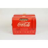 Vintage Coca-Cola radioVintage, Coca-Cola radio in average condition. Radio turns on and appears