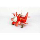 Hangable biplane toy made from Coca-Cola cansThis is a hangable biplane toy made from Coca-Cola