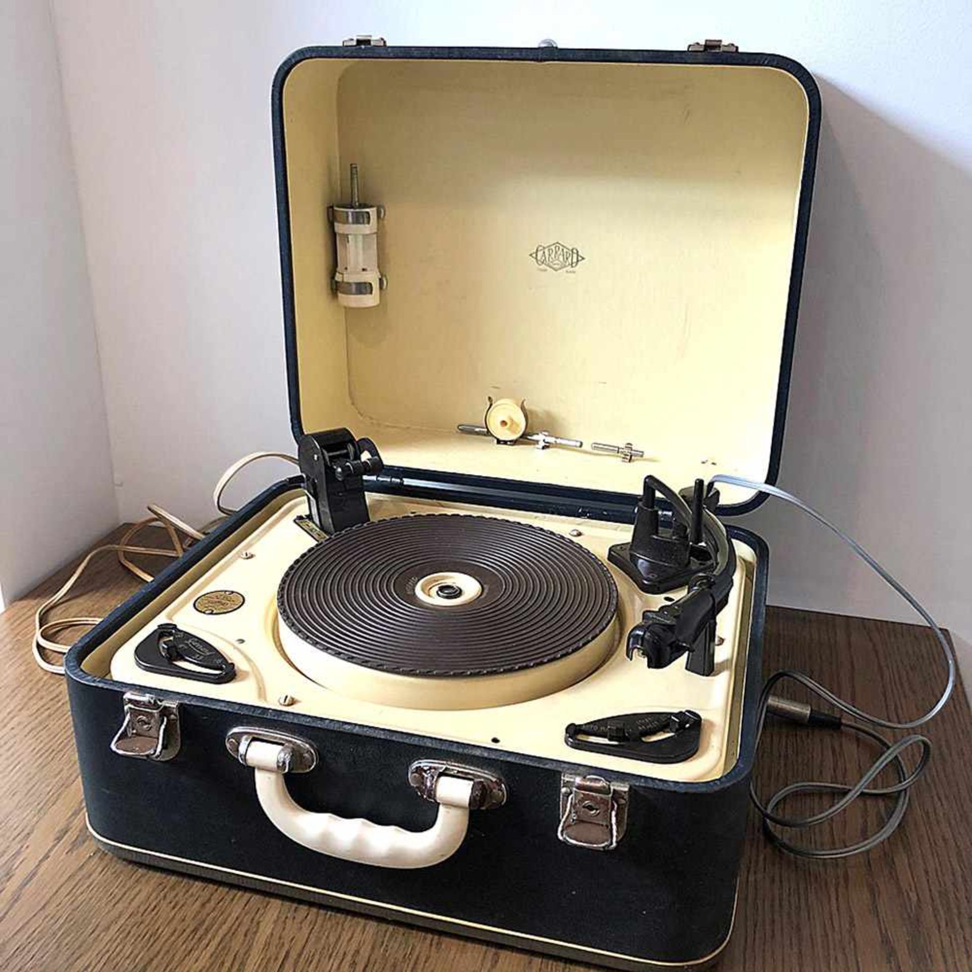 Garrard Swindon RC 88 /4 Record ChangerGarrard Swindon RC 88 /4 Record Changer. Made in England