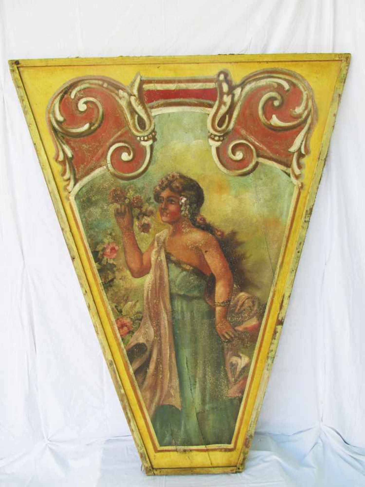 Linen carousel ceiling panelLinen carousel ceiling panel from ca. 1920. Good condition. 184 x 147