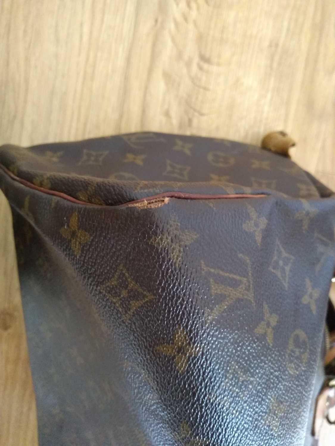 A Louis Vuitton monogrammed canvas 'Speedy 30' bag, - Image 6 of 7