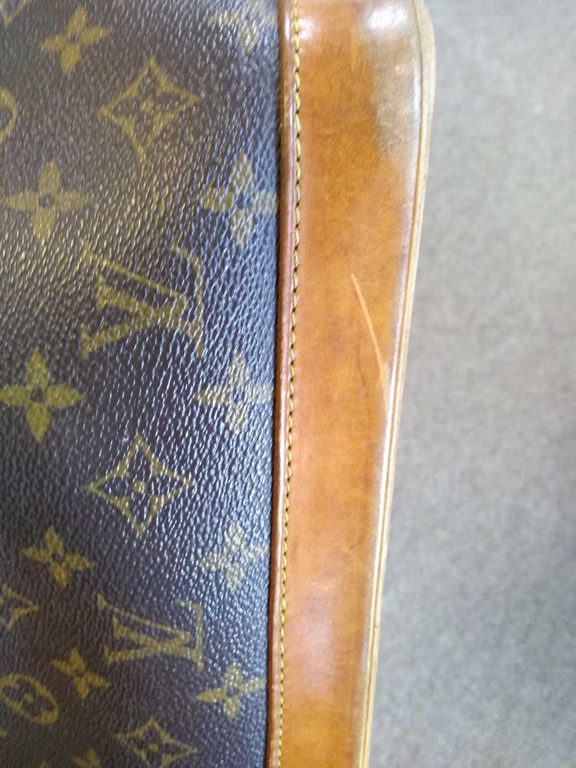 A Louis Vuitton monogrammed canvas 'Alma' handbag, - Image 4 of 7