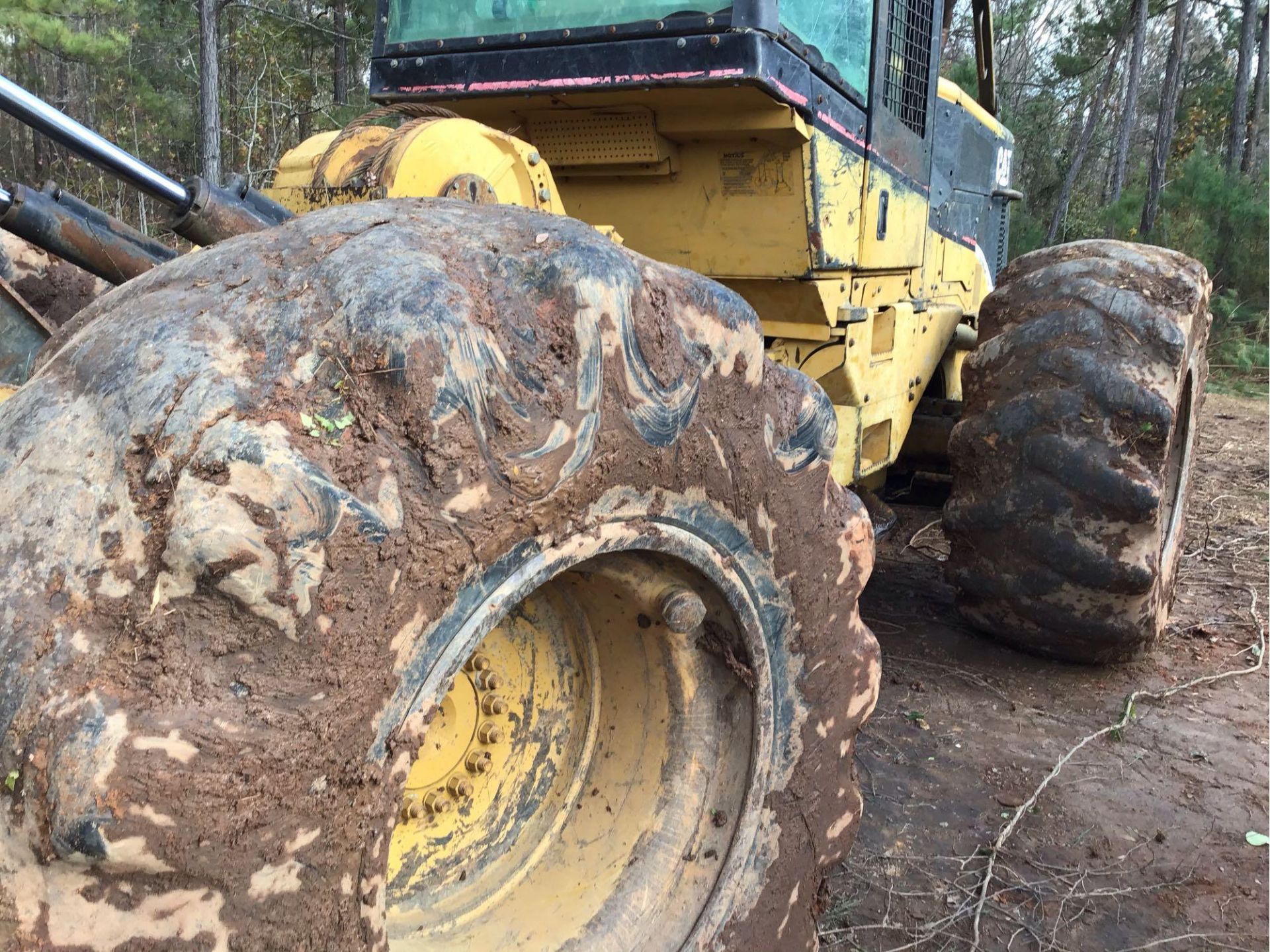 CAT 525B Skidder - Image 20 of 26