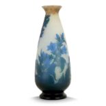 ÉTABLISSEMENTS GALLÉ (1904-1936) - Vase ovoïde à col évasé en verre [...]