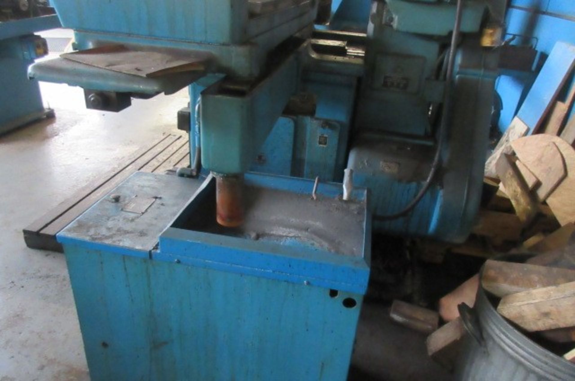 Jones & Shipman 1011 surface grinder - Image 3 of 3