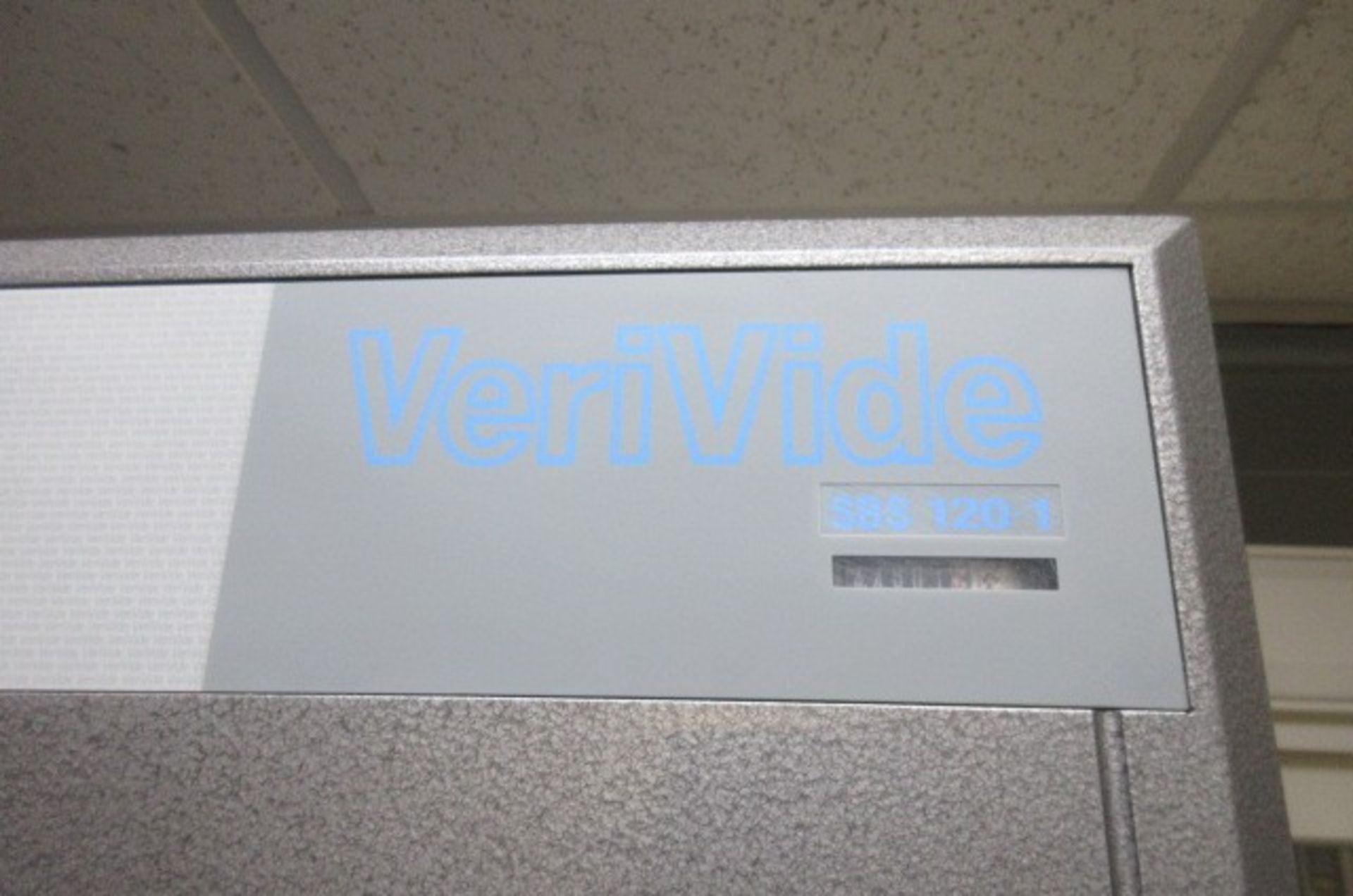 Verivide SBS 120-1 Light Cabinet - Image 3 of 3