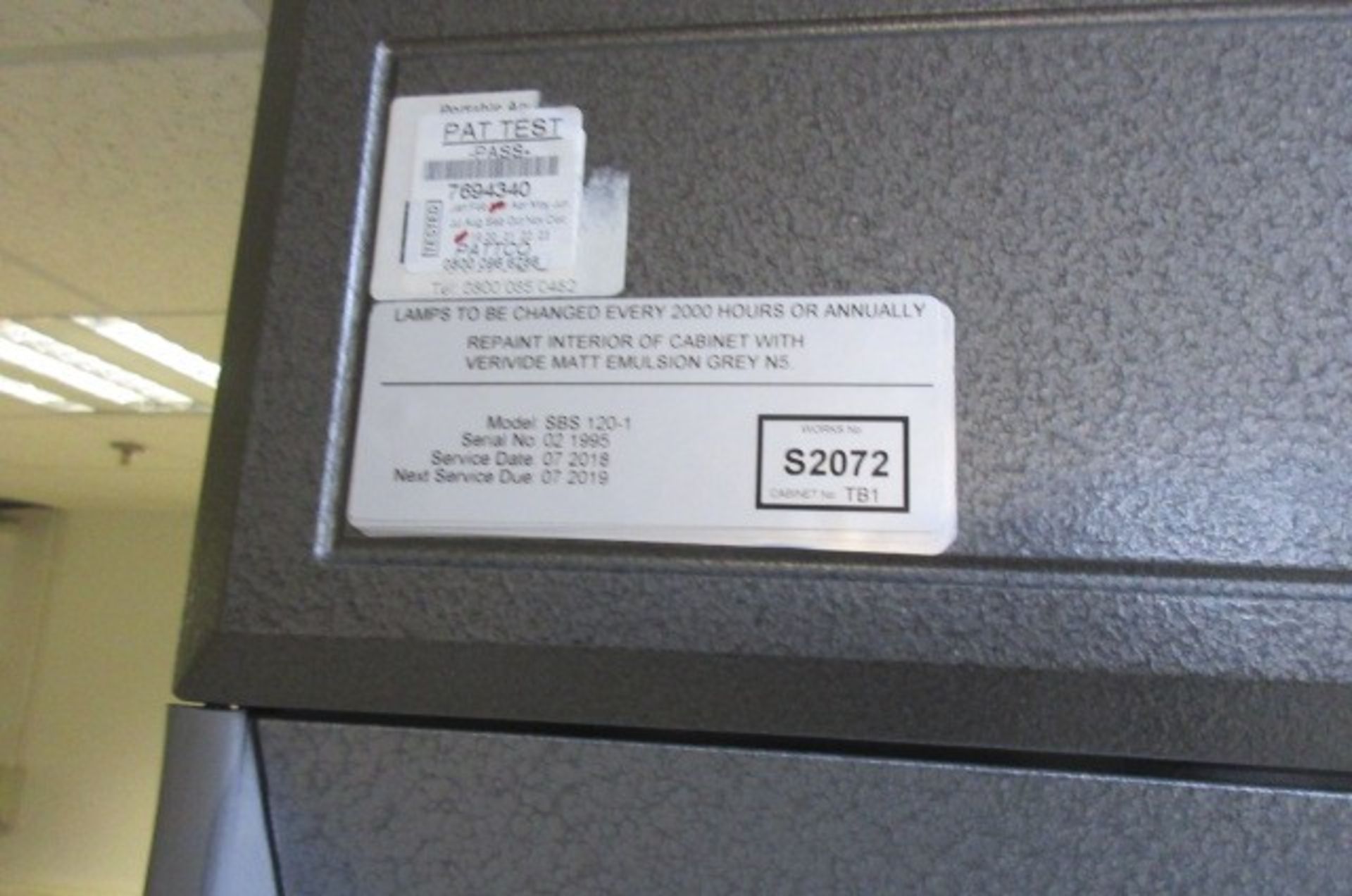 Verivide SBS 120-1 Light Cabinet - Image 2 of 3