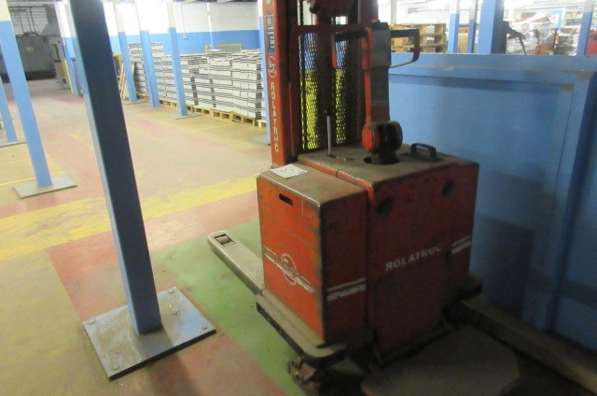 BT LSV 1000/7 Battery Stacker - Image 2 of 3