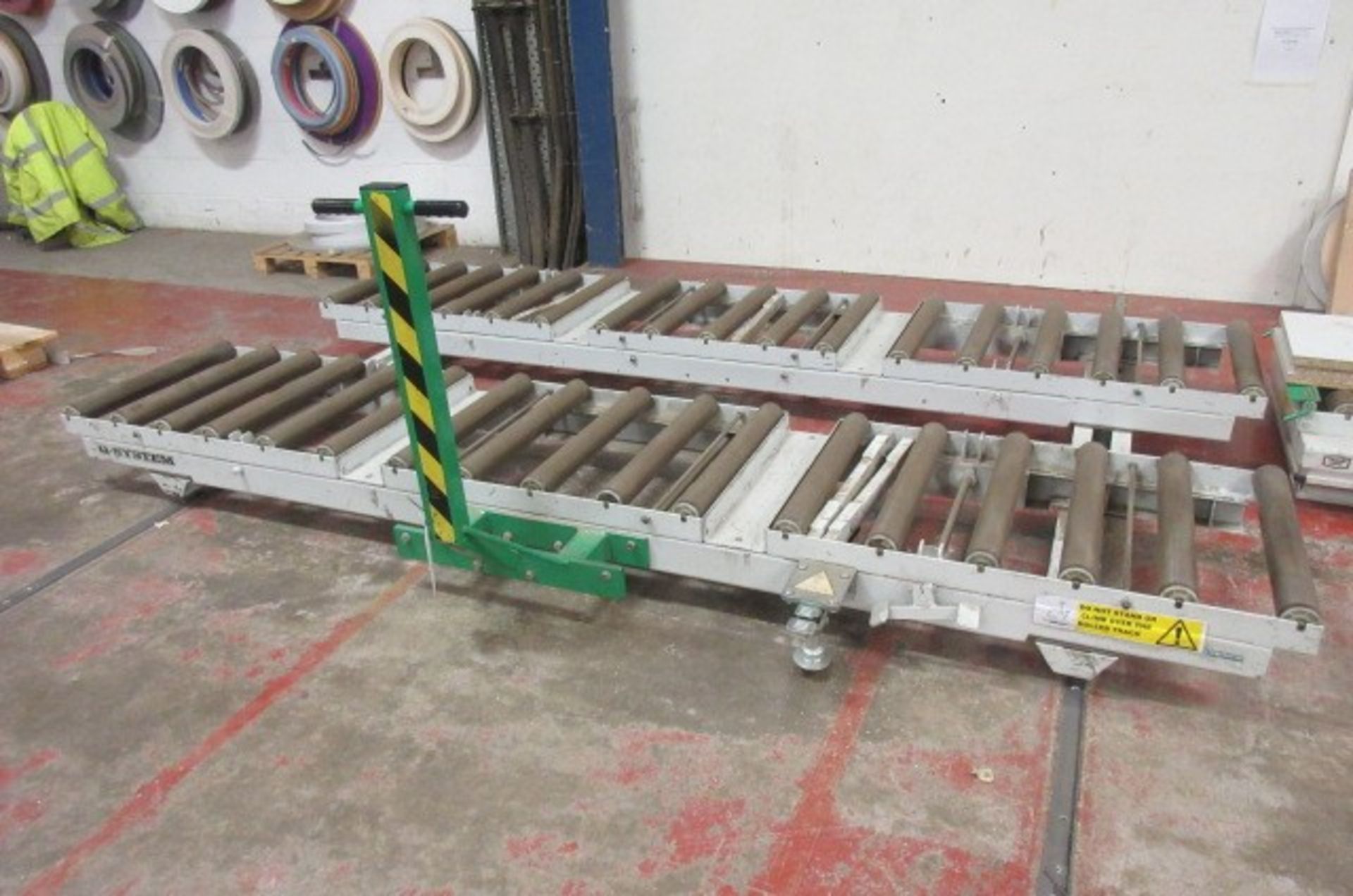 Andrews Automation Q- System floor mount roller conveyor transfer/storage system - Image 2 of 9