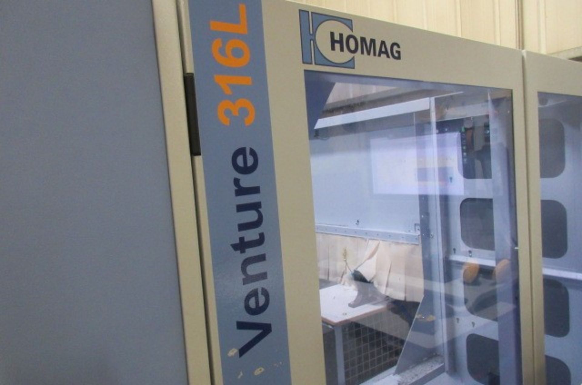 Homag BMG311 Venture 316L 5 axis machining centre (2015) - Image 8 of 11