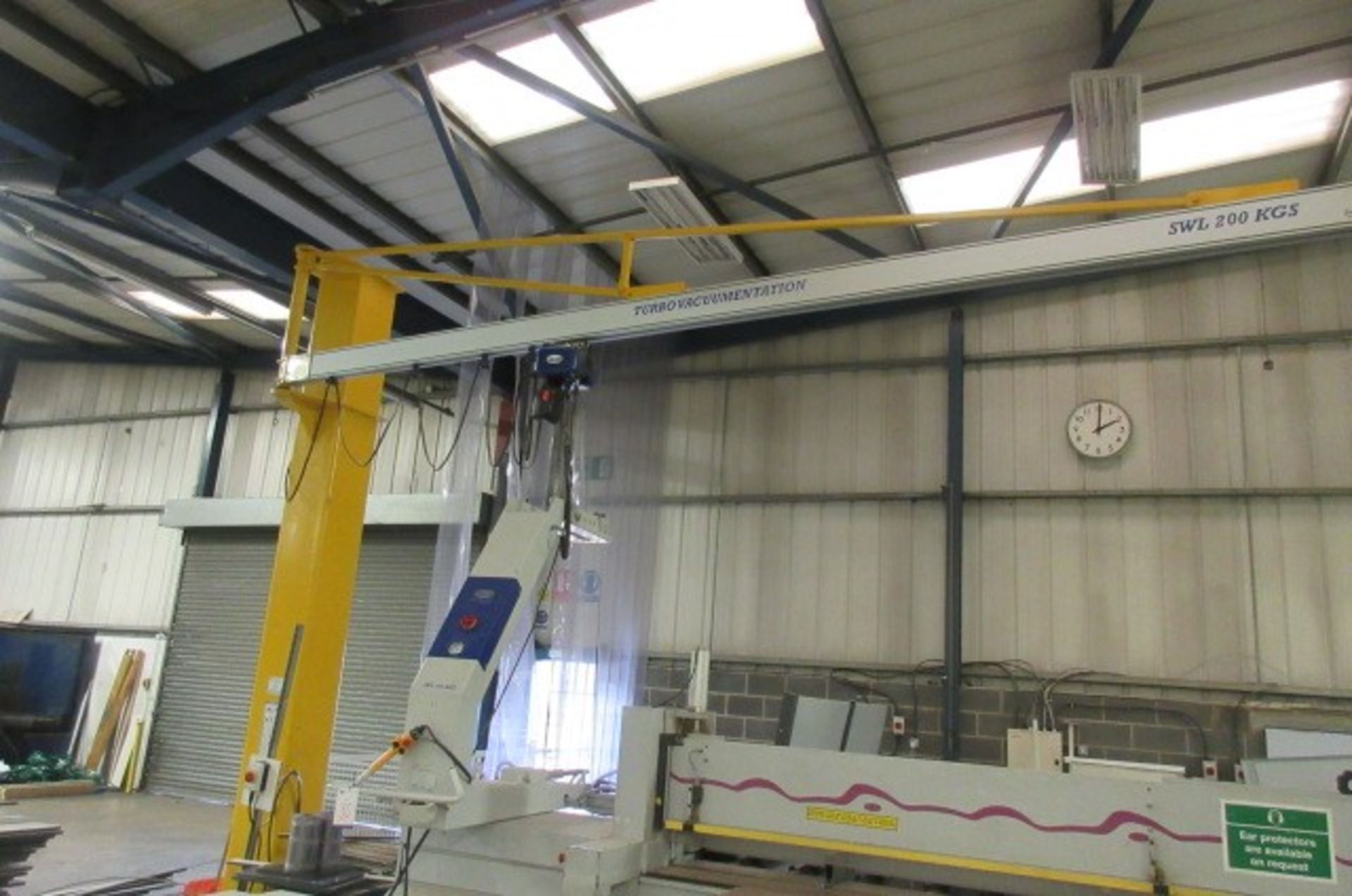 Turbo Vacuumention jib crane with Schmalz vacumaster lifter,