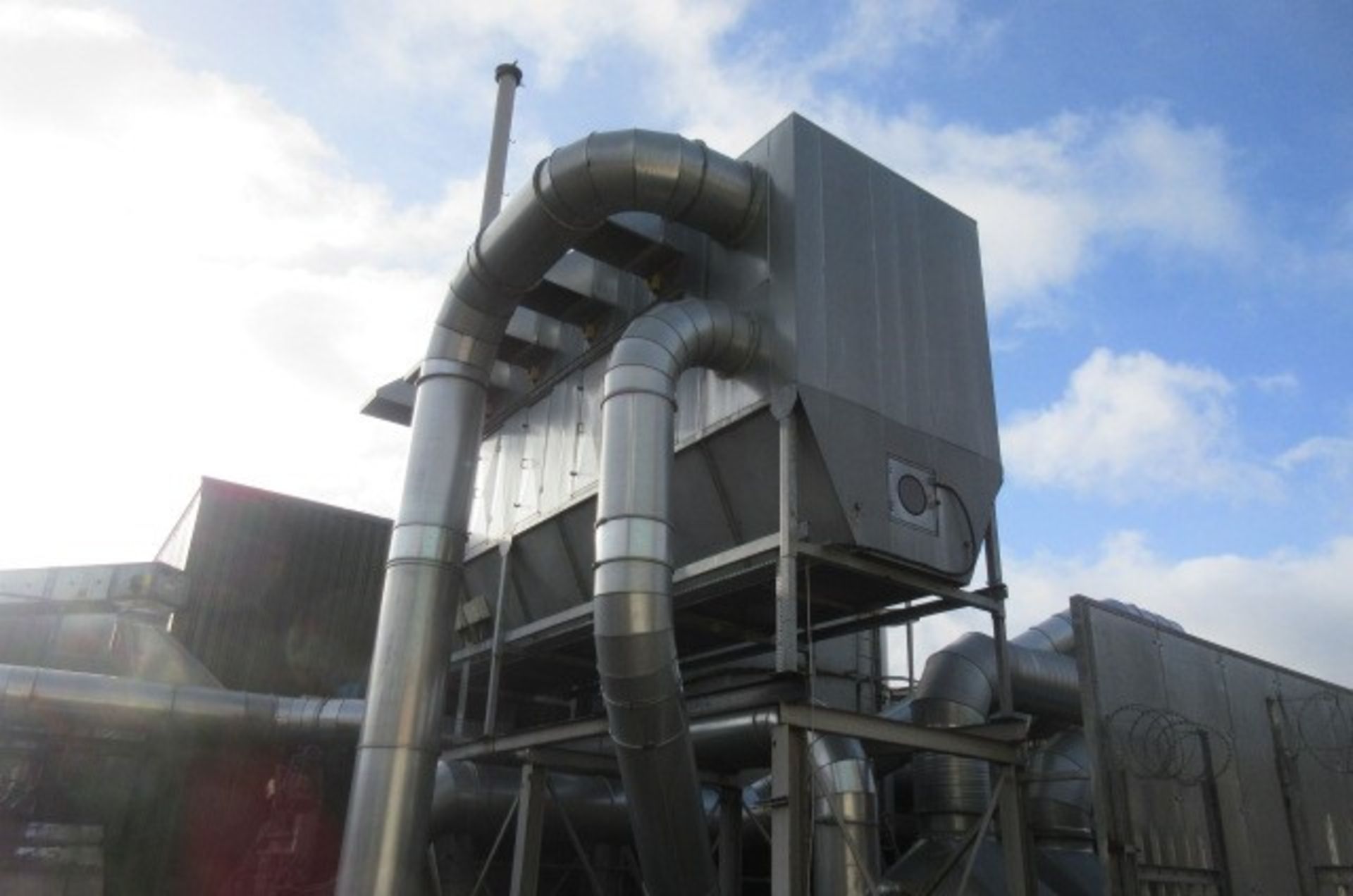 Cades wood chip & dust extraction system