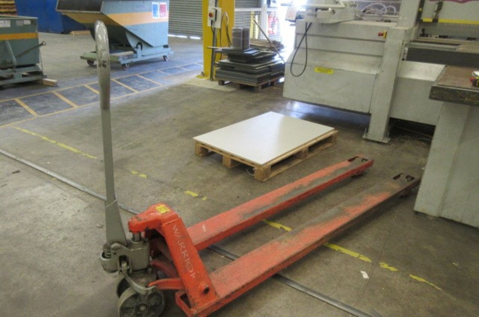 Warrior hand pallet truck with 2m forks.
