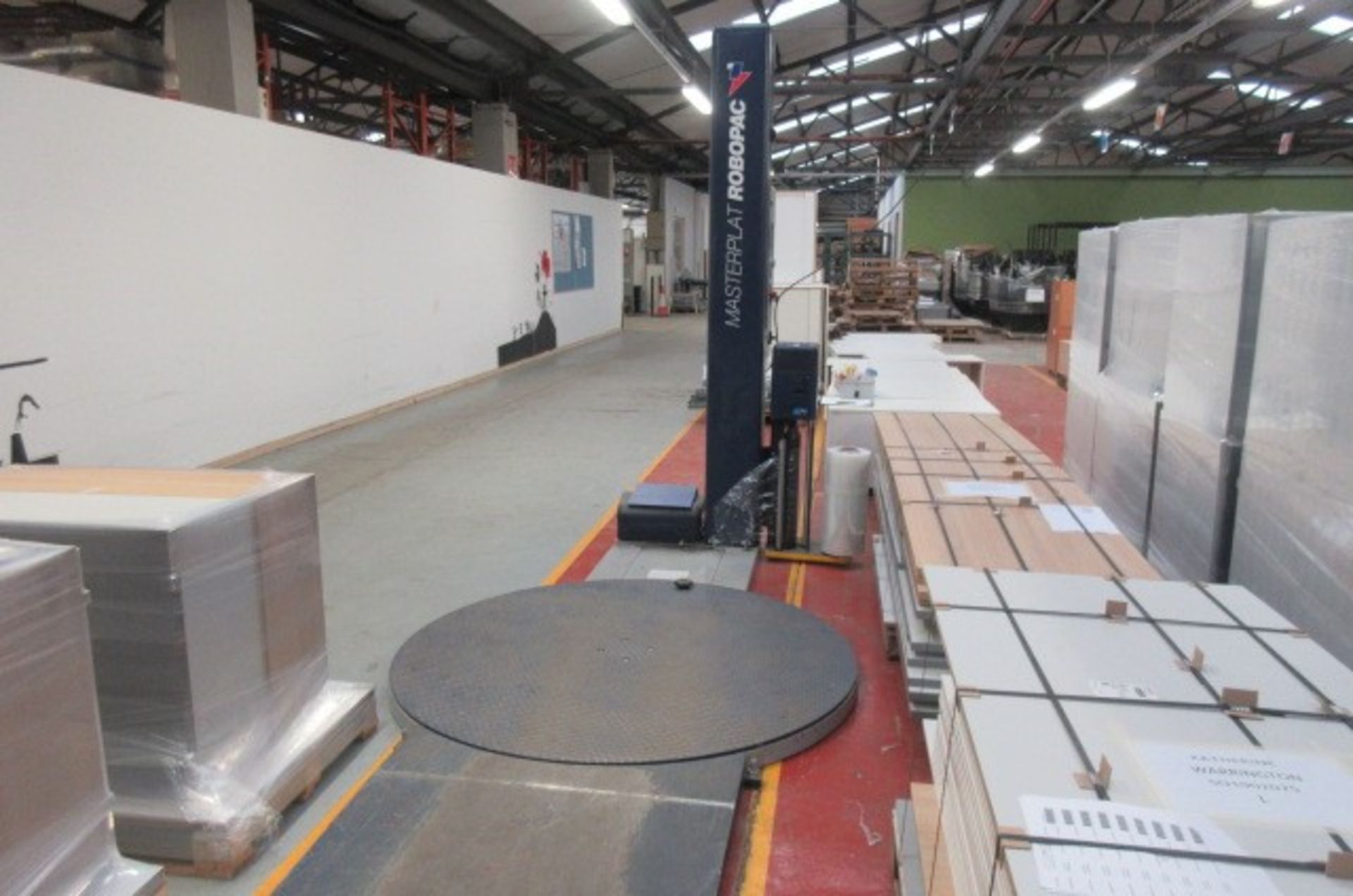Master Plat Ramp Robopac Masterplat PGS 360deg pallet wrapper with 1650 mm dia table and ...