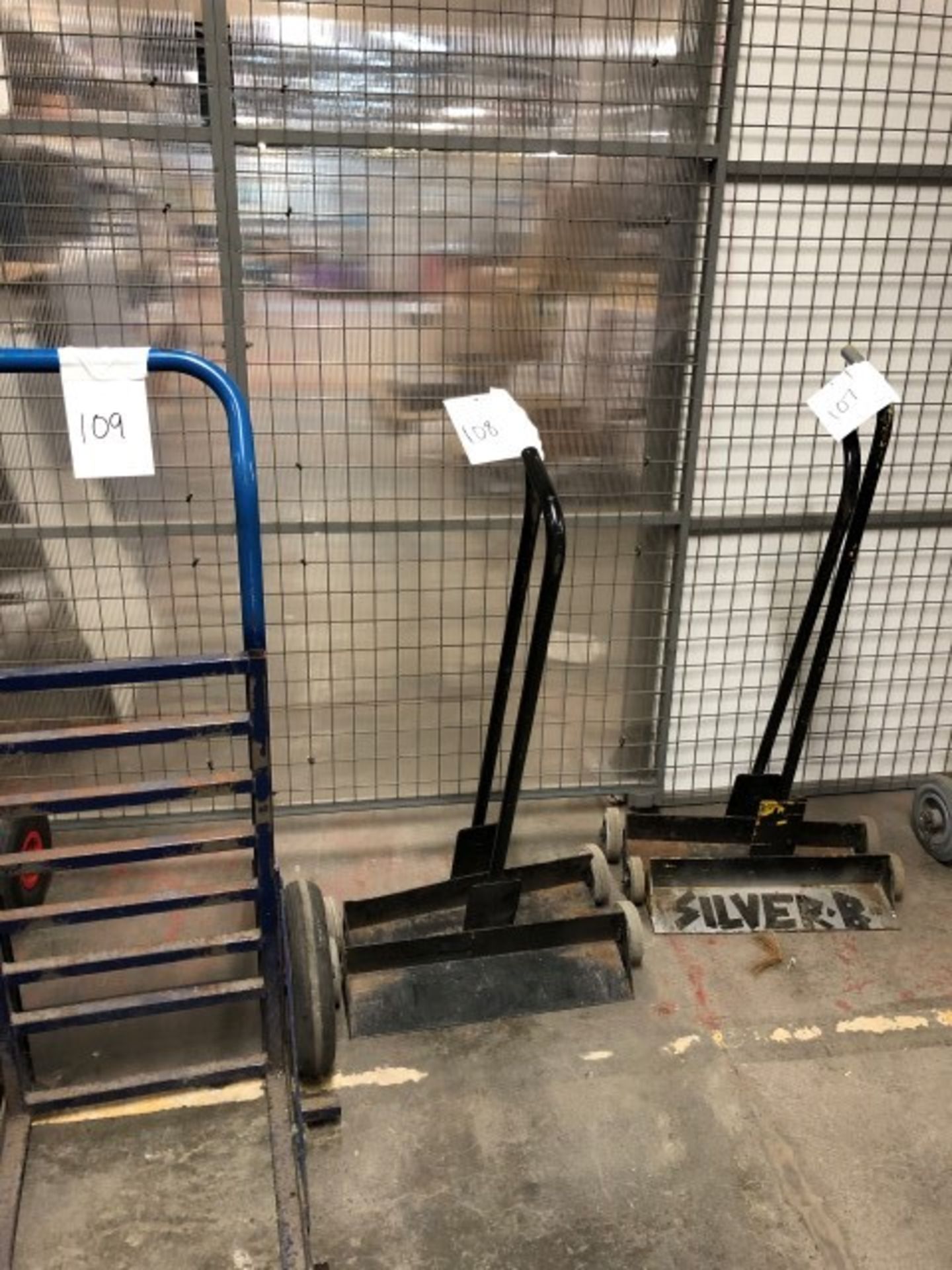 2 trollies as lotted