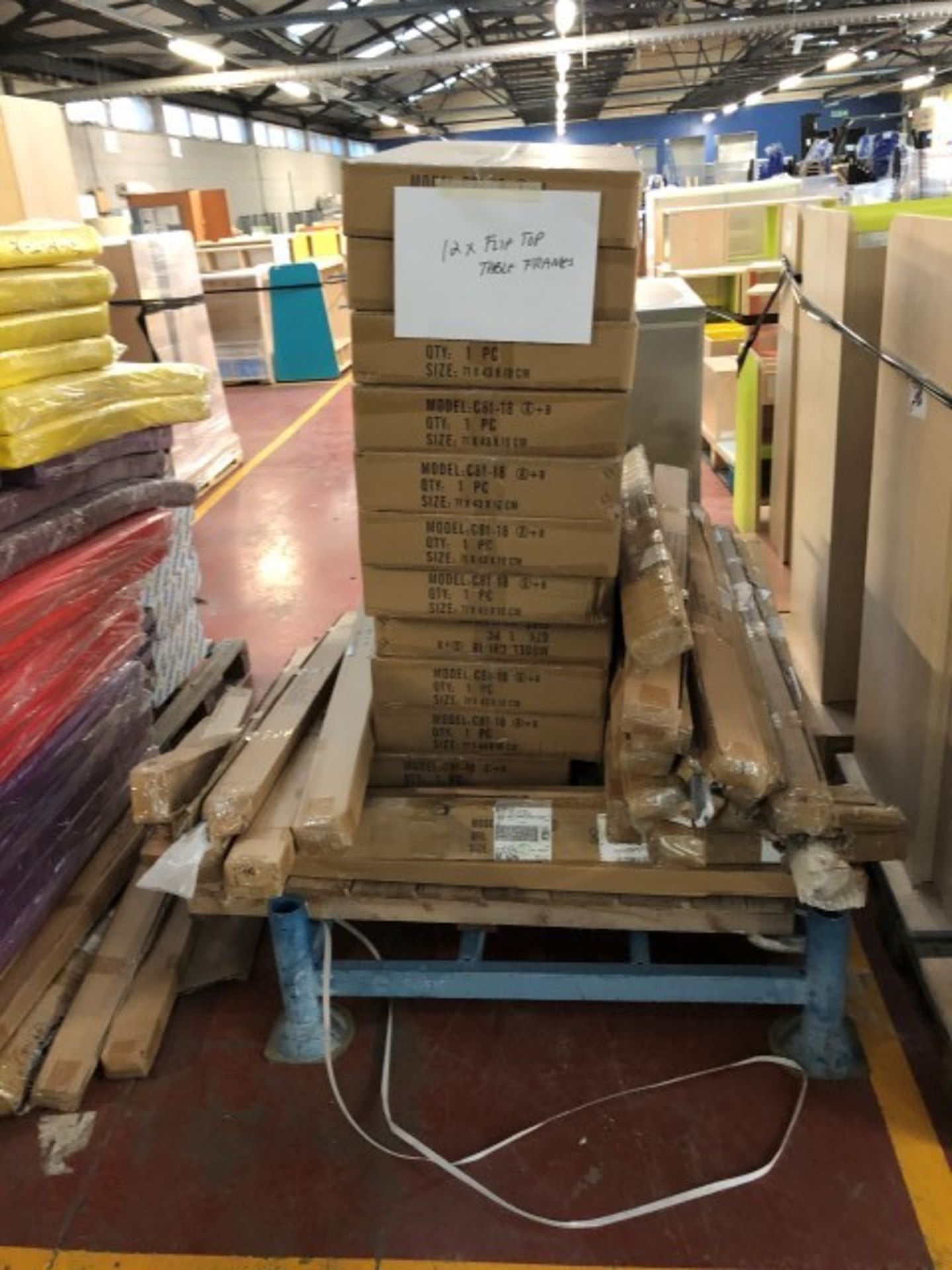 large quantity of furniture components (table frames, flip top components, fastners/fittings, trays, - Image 2 of 24