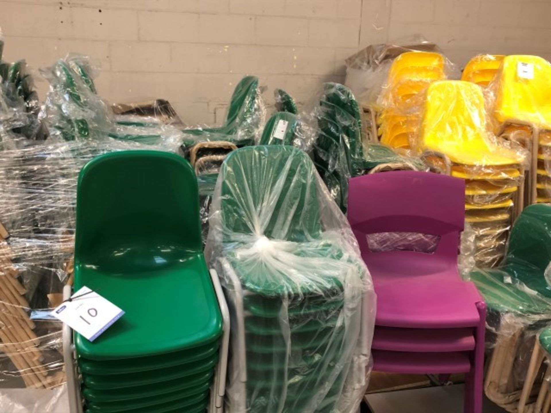 large quantity of chairs (approx 300 in total) - Image 3 of 3