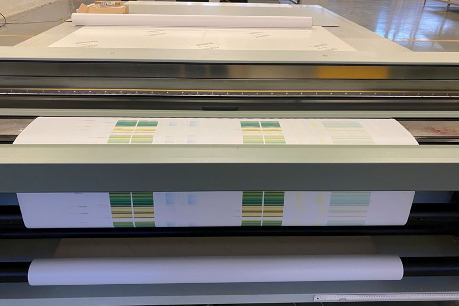 Oce Arizona 660 XT UV flatbed printer (2015) - Image 37 of 40