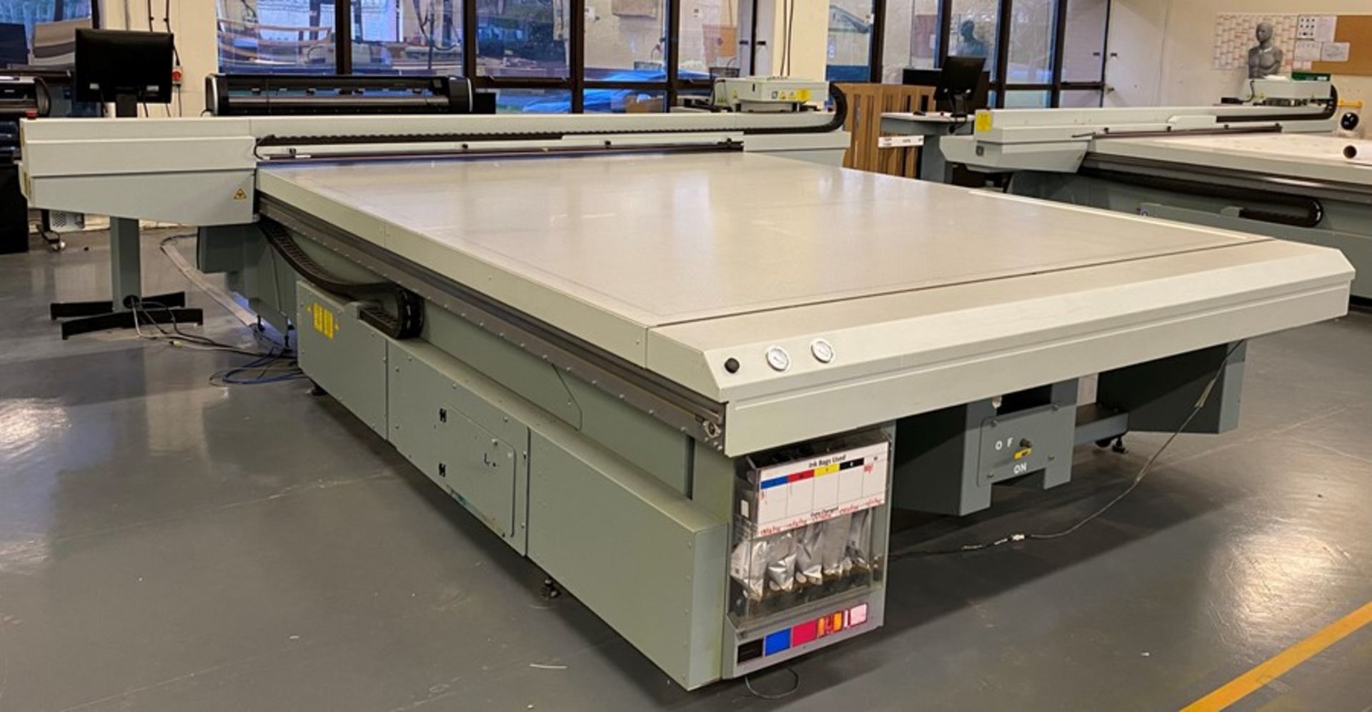 Oce Arizona 550XT + WIO UV flatbed printer (2013) - Image 18 of 23