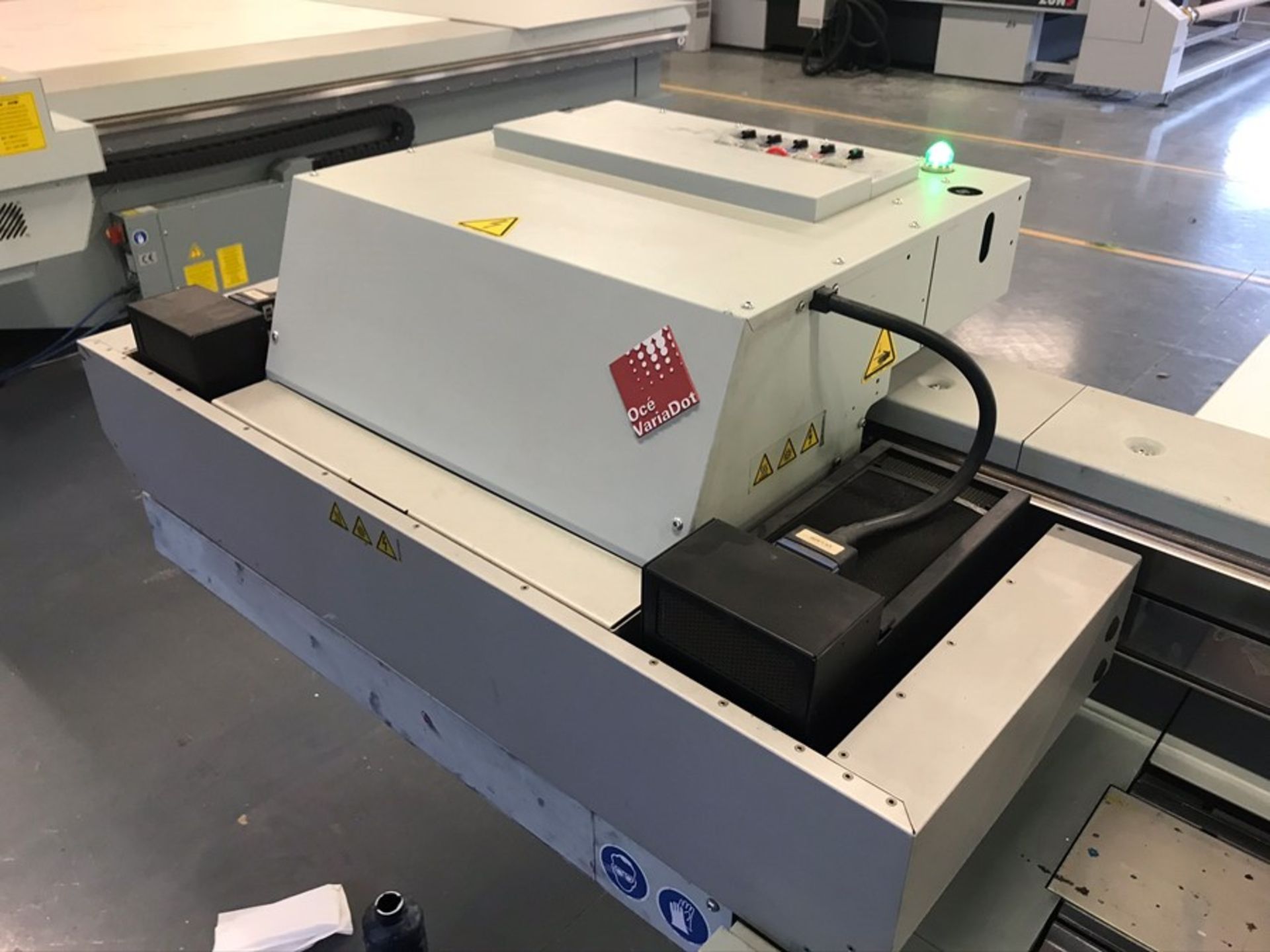 Oce Arizona 550XT + WIO UV flatbed printer (2013) - Image 10 of 23