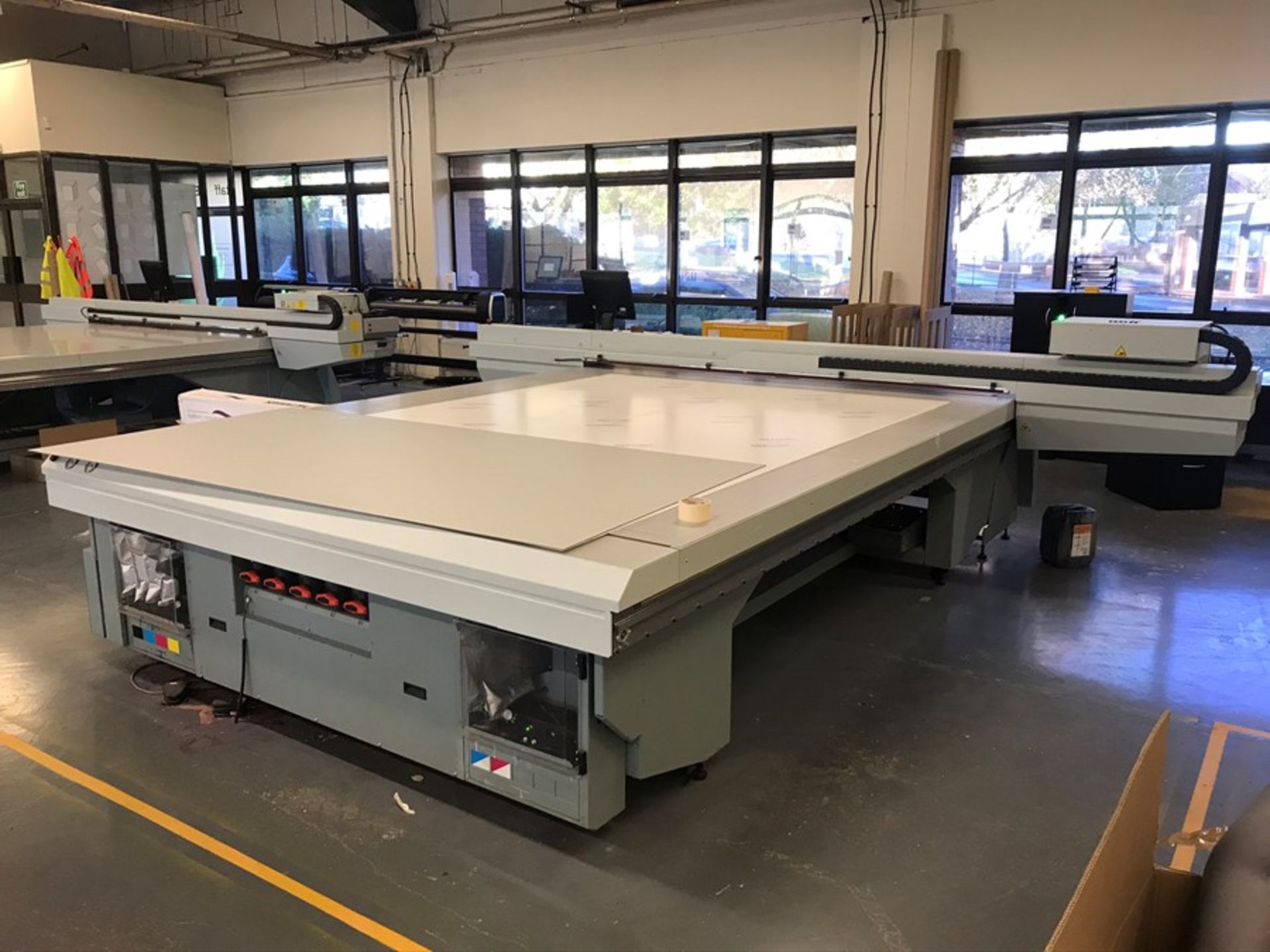 Oce Arizona 660 XT UV flatbed printer (2015) - Image 18 of 40