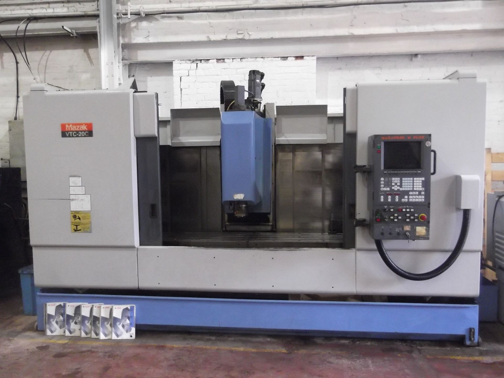 MAZAK VTC 20 C VERTICAL MACHINING CENTRE - Image 2 of 7