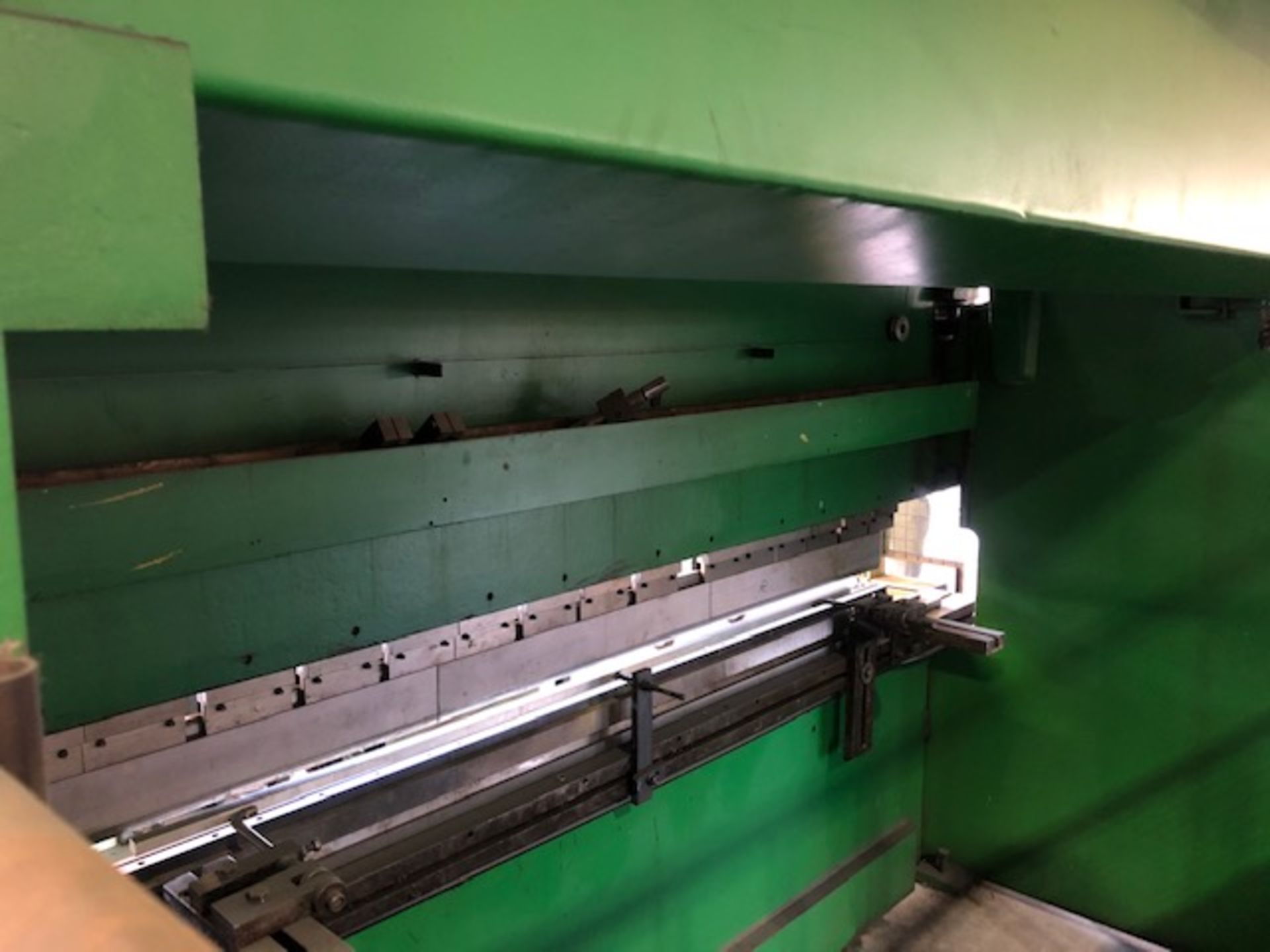 Pacific 3m x 100 Ton Pressbrake - Image 8 of 15