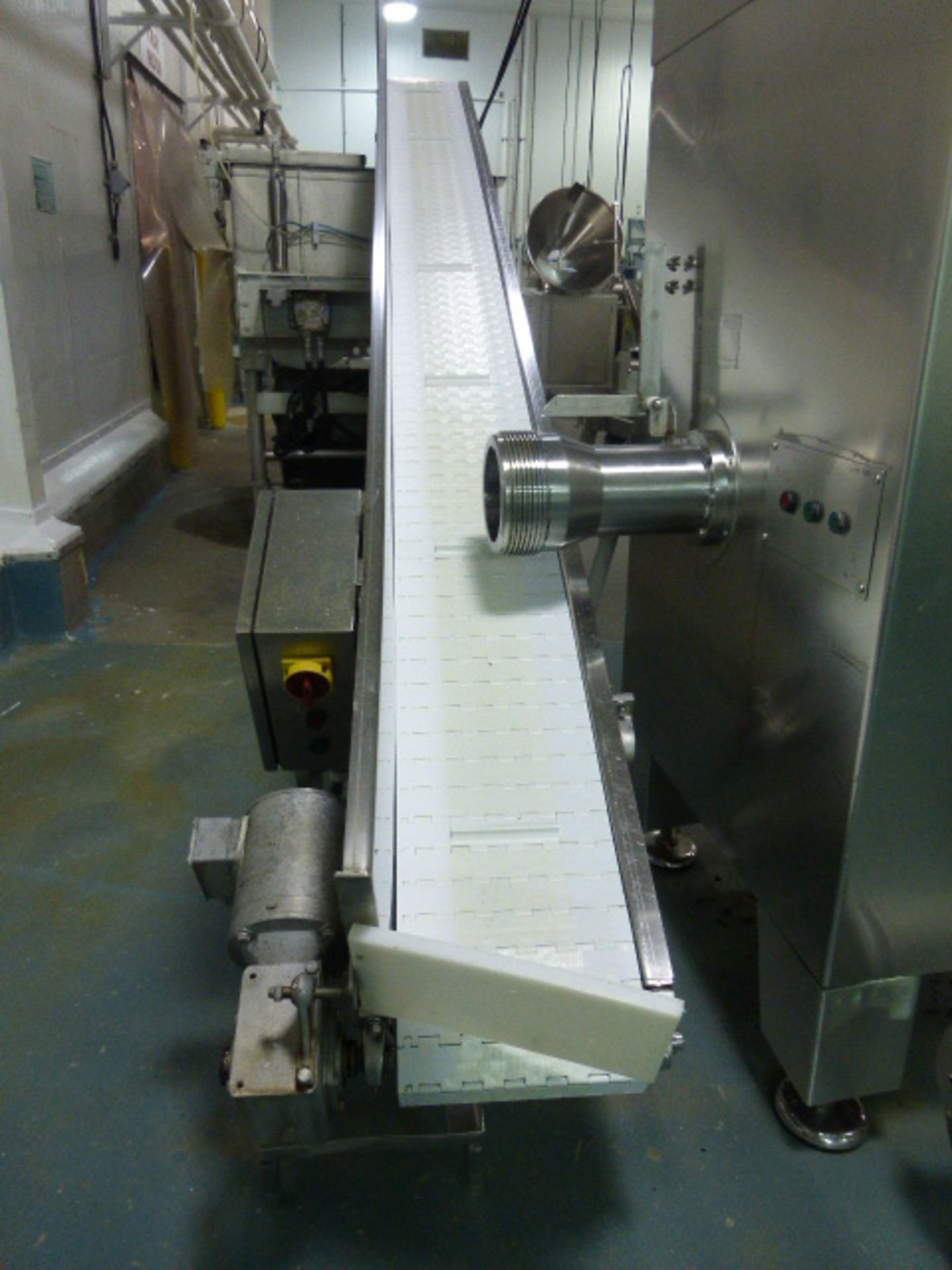 s/s incline conveyor with plastic flat top belting, 1 ft. x 12 ft. with s/s motor - Image 2 of 2