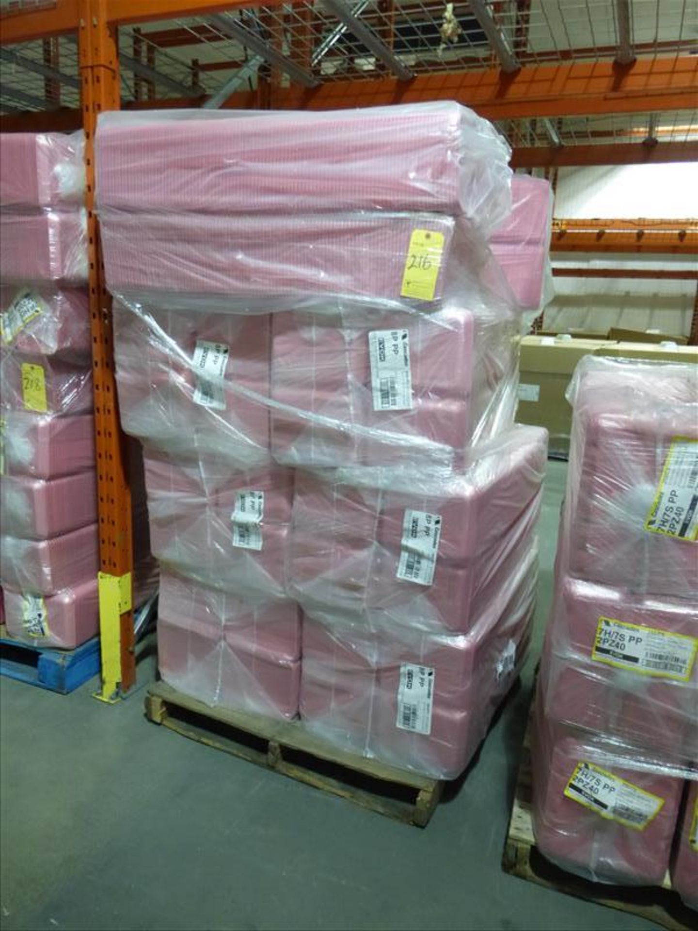 (10 bundles, 4000) 8P PP overwrap foam trays, Cascade, pink - Image 2 of 2