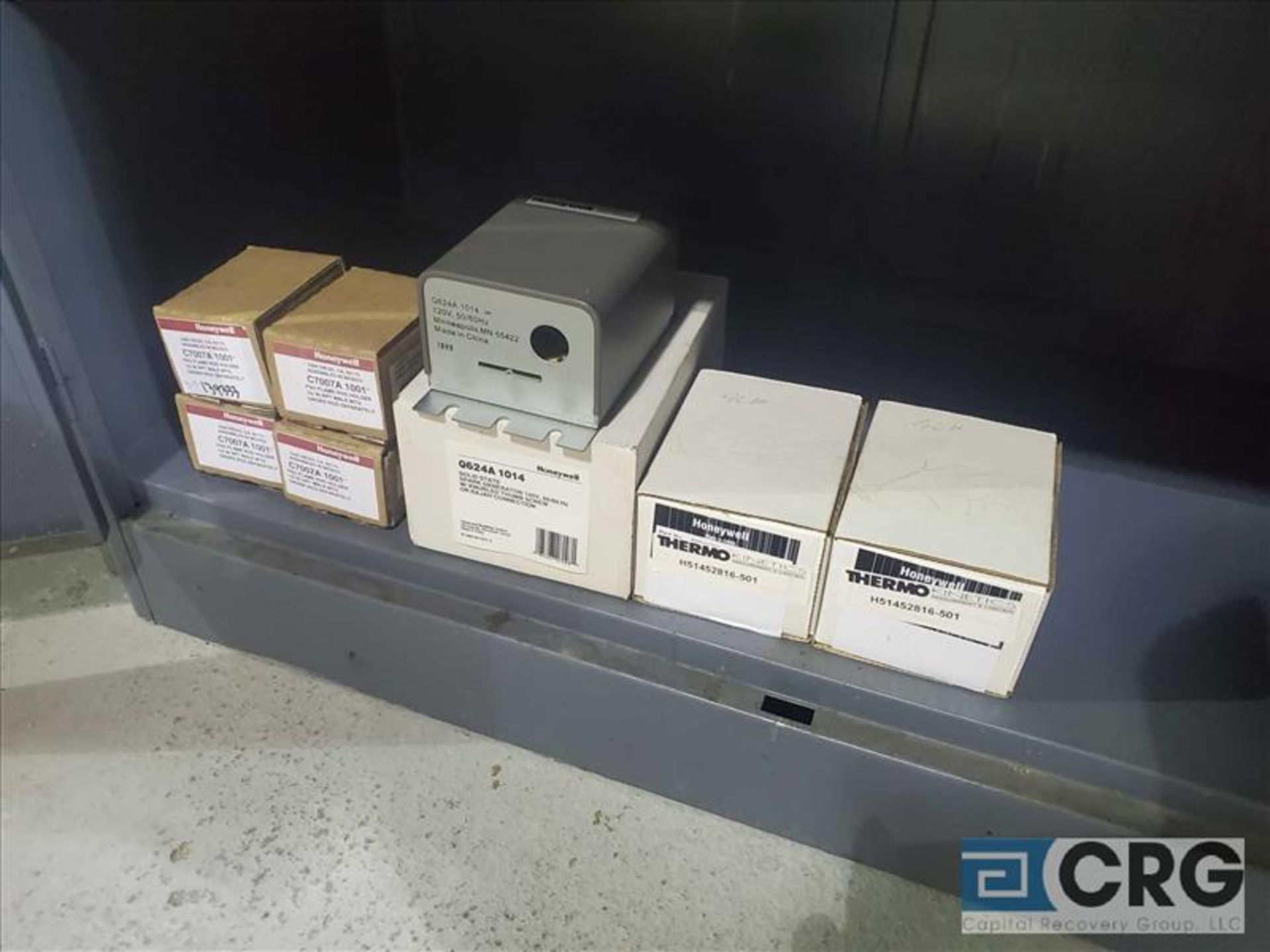 Lot of Honeywell assorted electrical parts [Packaging Area] - Image 6 of 6