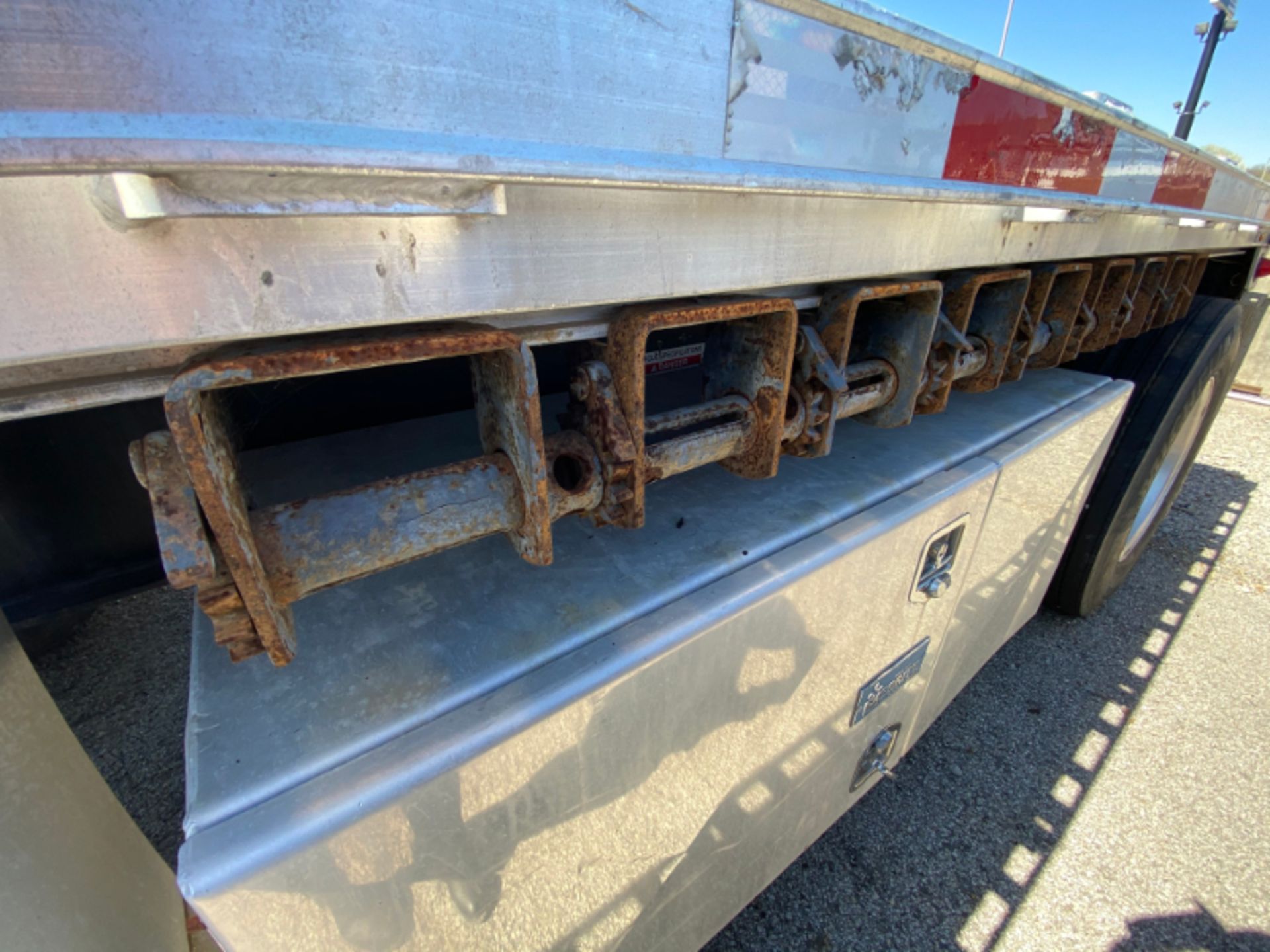 2015 Direct Flatbed - Image 9 of 39