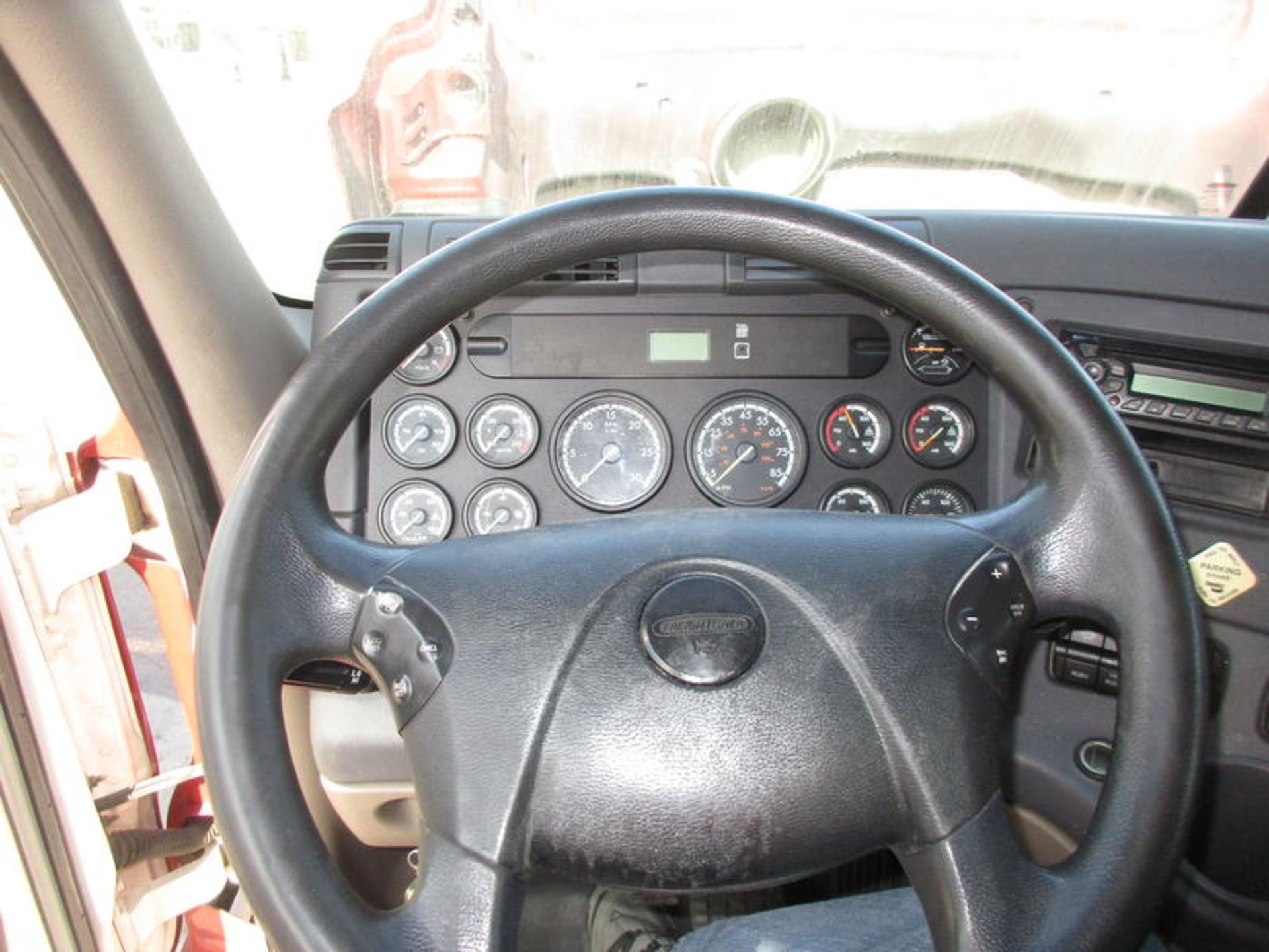 2013 Freightliner CA113SLP - Image 24 of 26