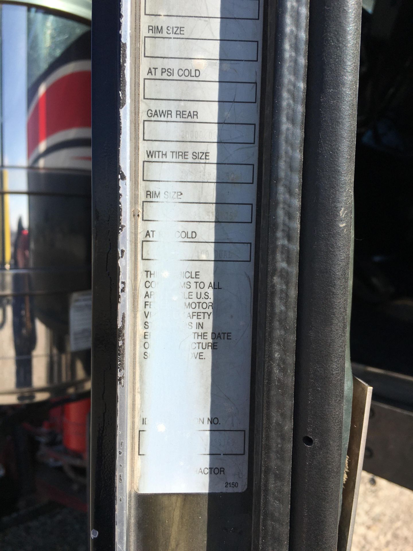 2000 Kenworth W900 Sleeper - Image 37 of 99