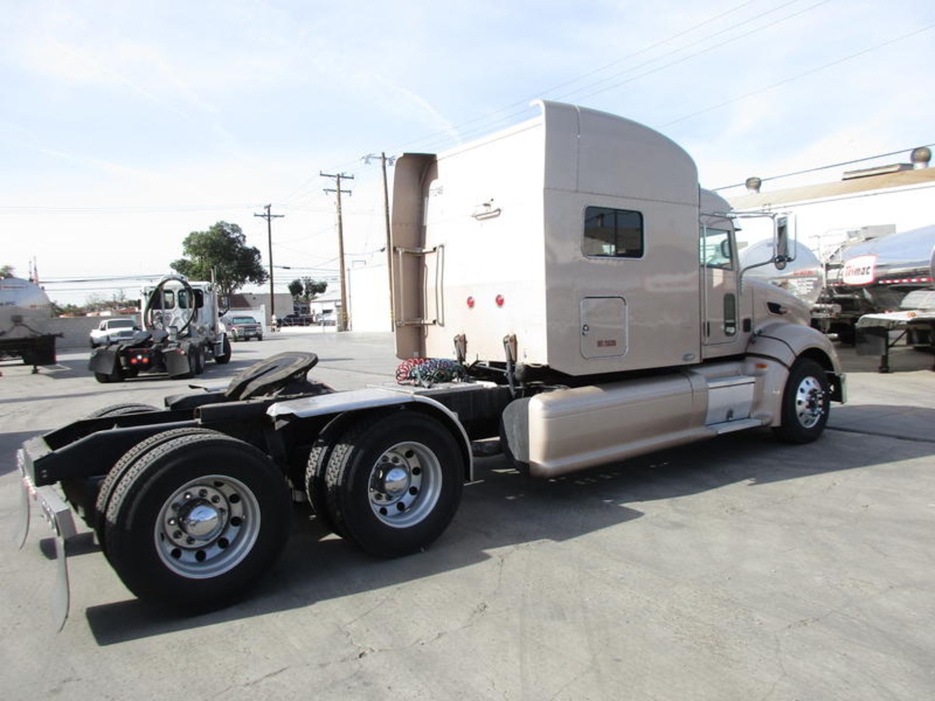 2008 Peterbilt 386 - Image 14 of 31