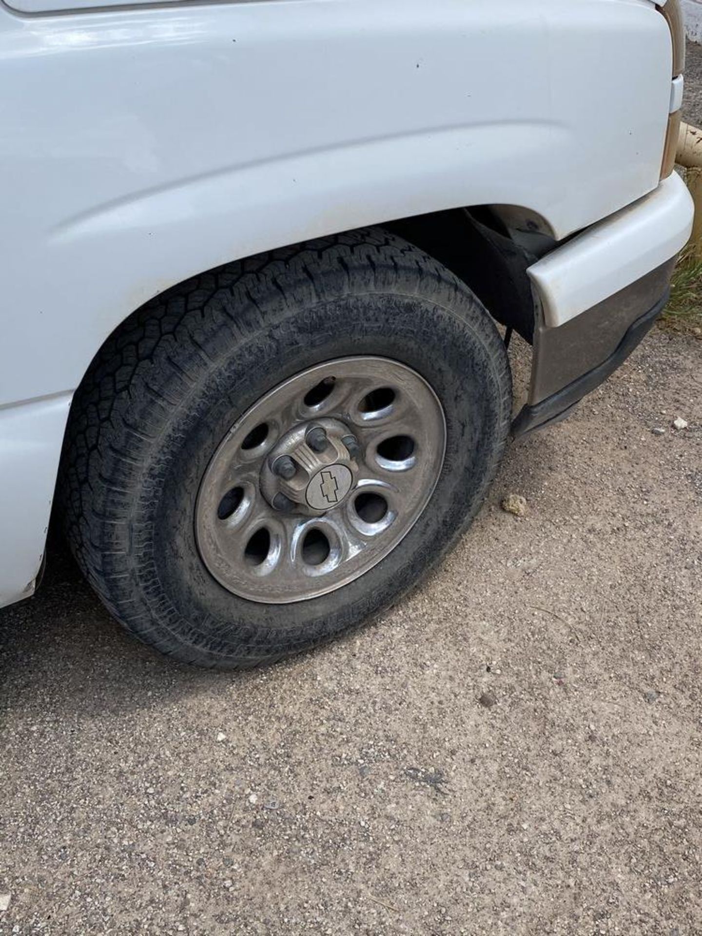 2007 Chevrolet 1500 Silverado - Image 2 of 22