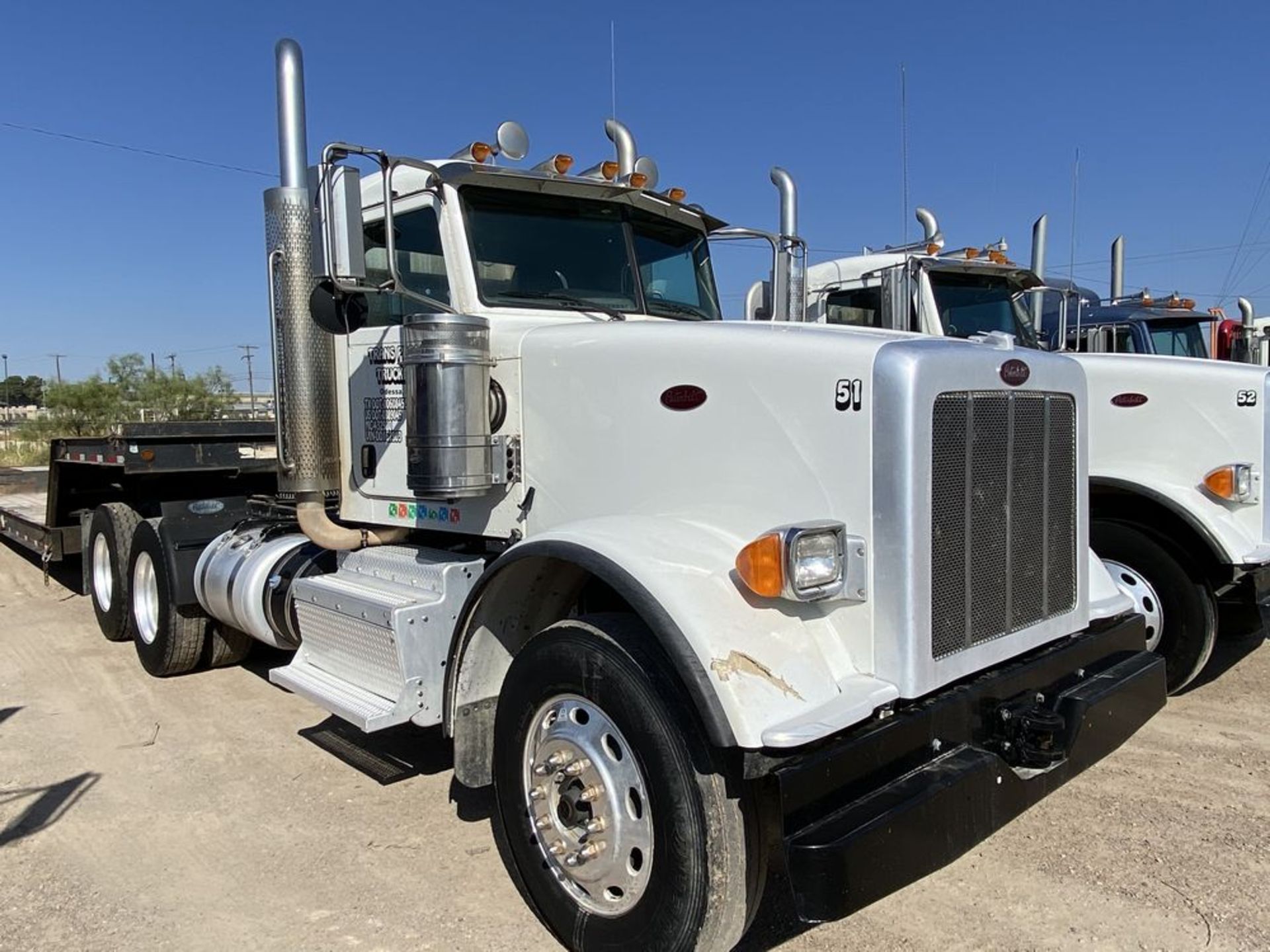 2013 Peterbilt 367 - Image 12 of 24