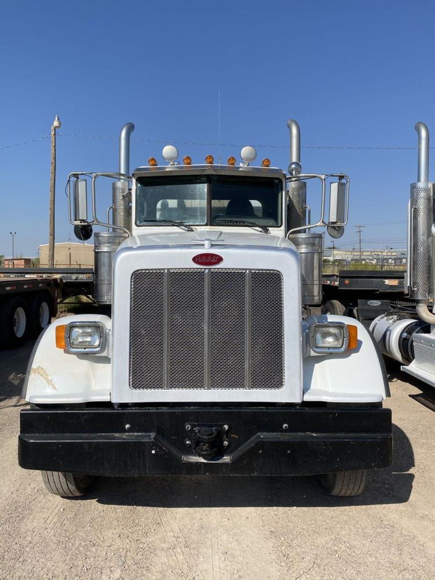 2013 Peterbilt 367 - Image 19 of 24