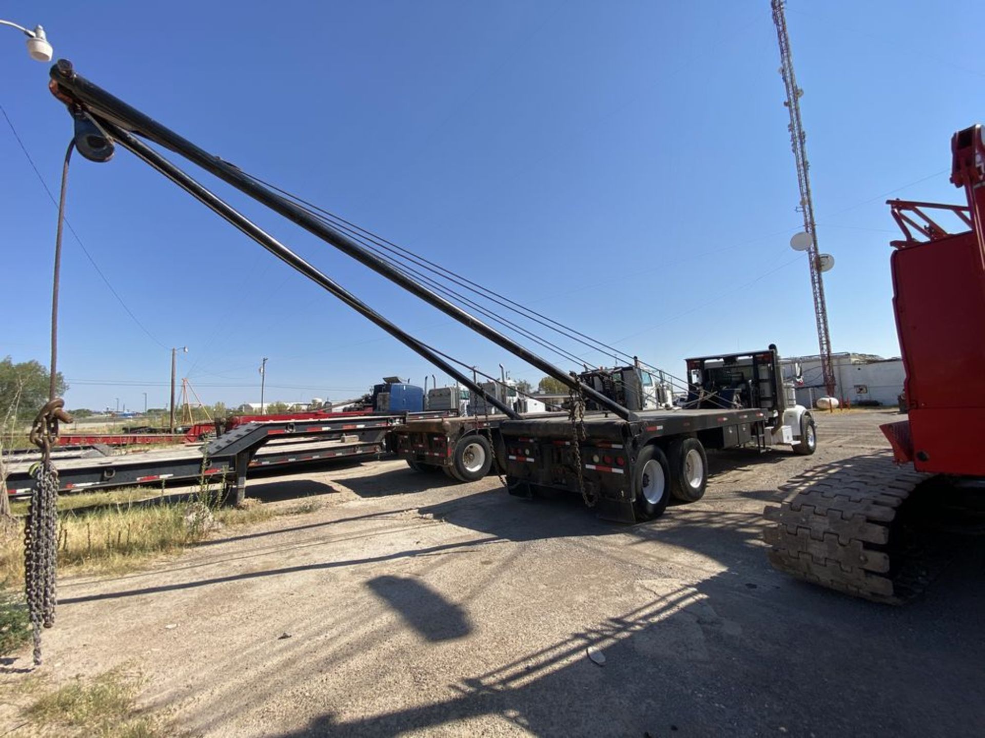 2009 Peterbilt 367 - Image 5 of 34