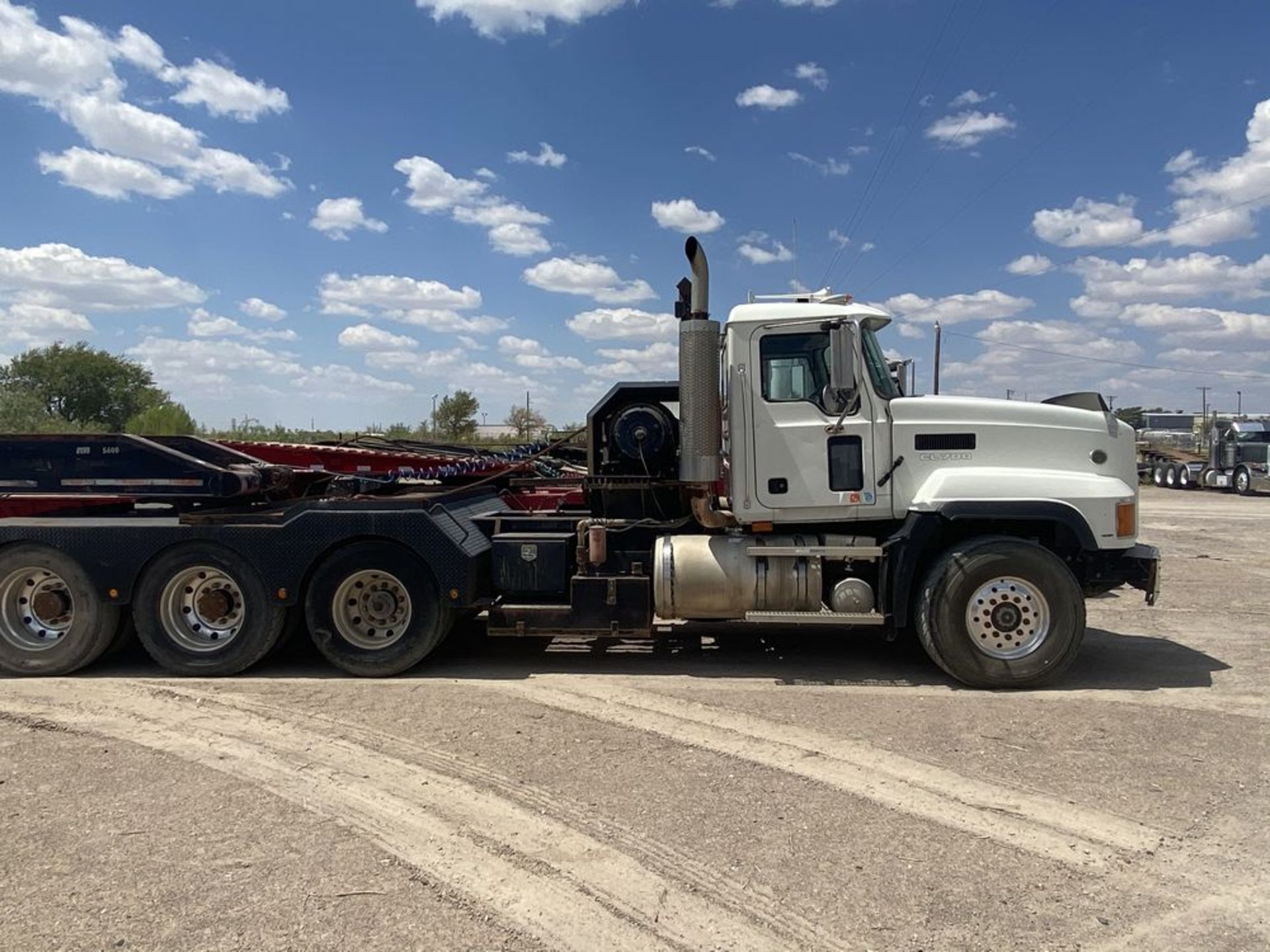 2007 Mack CL700 - Image 15 of 34