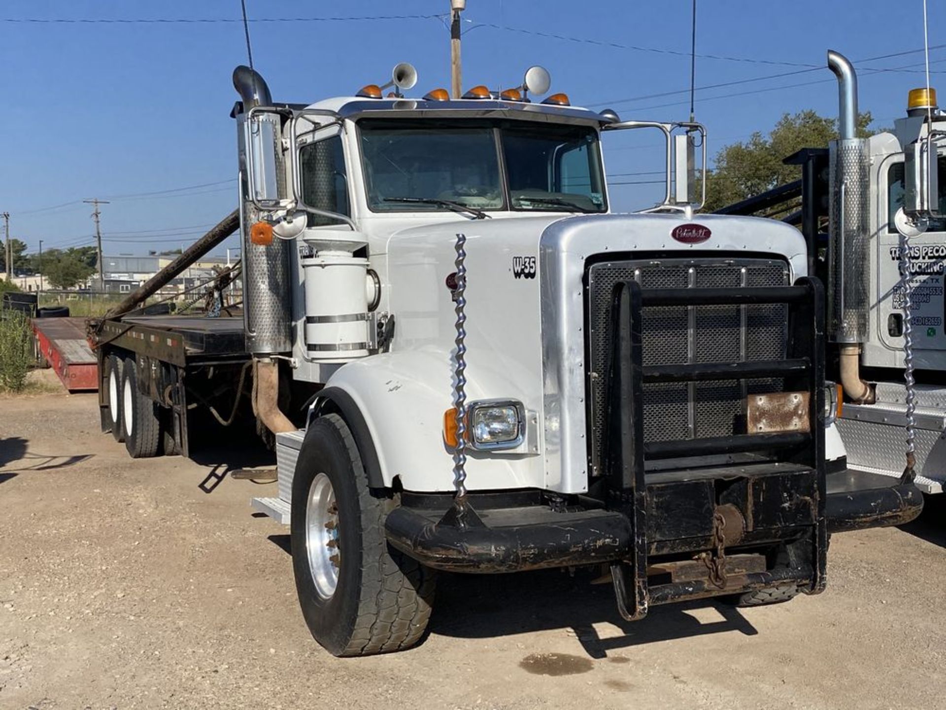 2009 Peterbilt 367 - Image 12 of 31